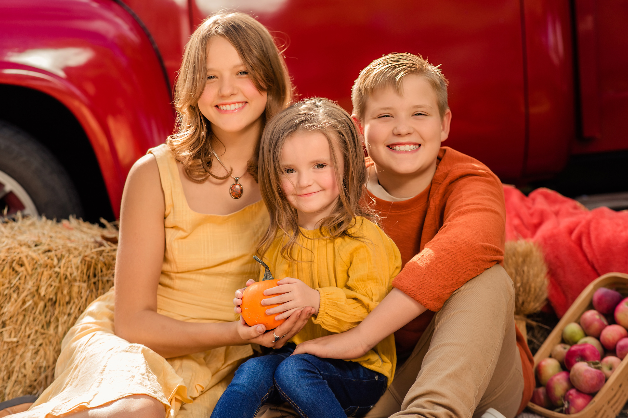 Fall minis. Wedding photographer Utah. Weddings, Families, Portraits