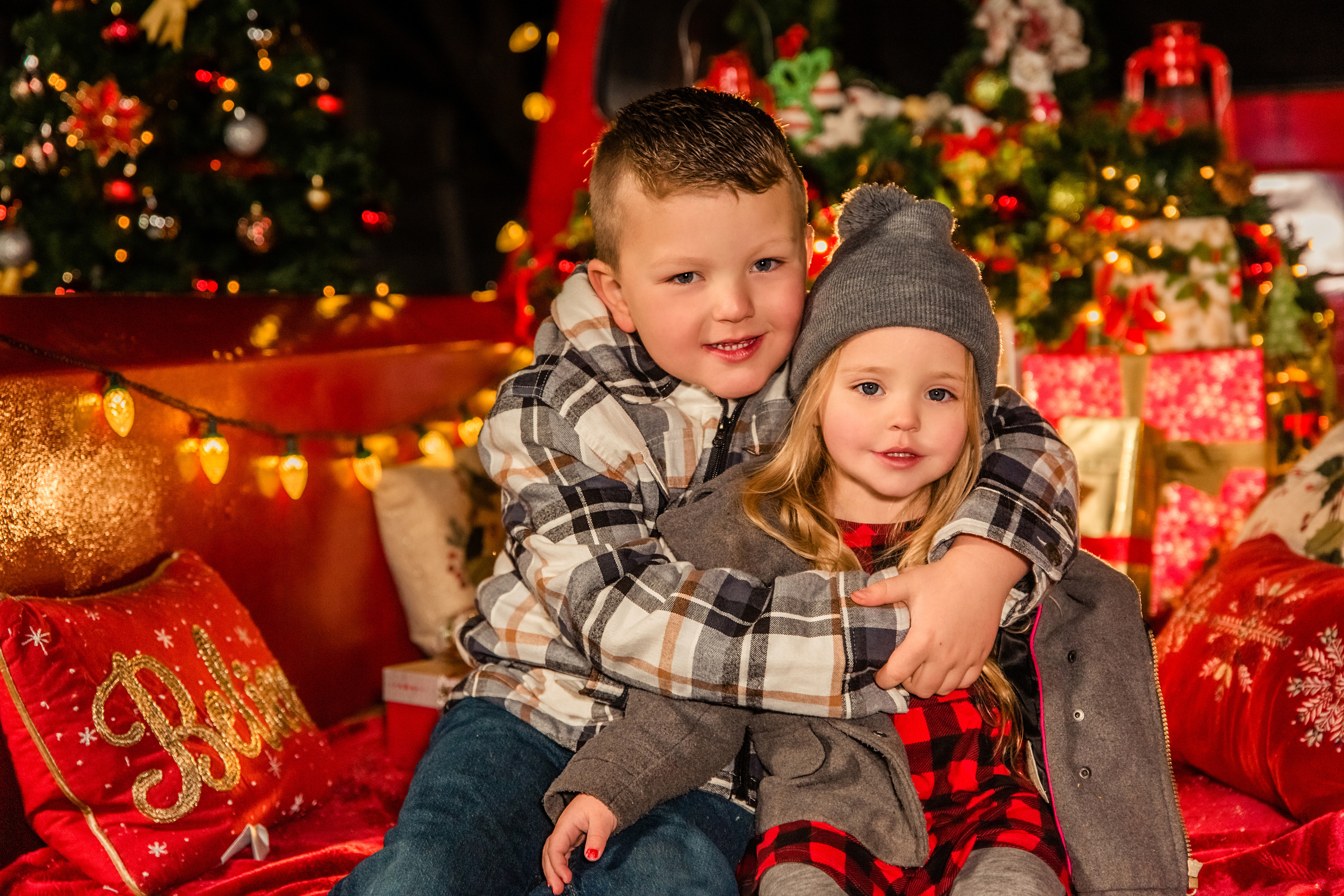 Christmas Truck. Wedding photographer Utah. Weddings, Families, Portraits