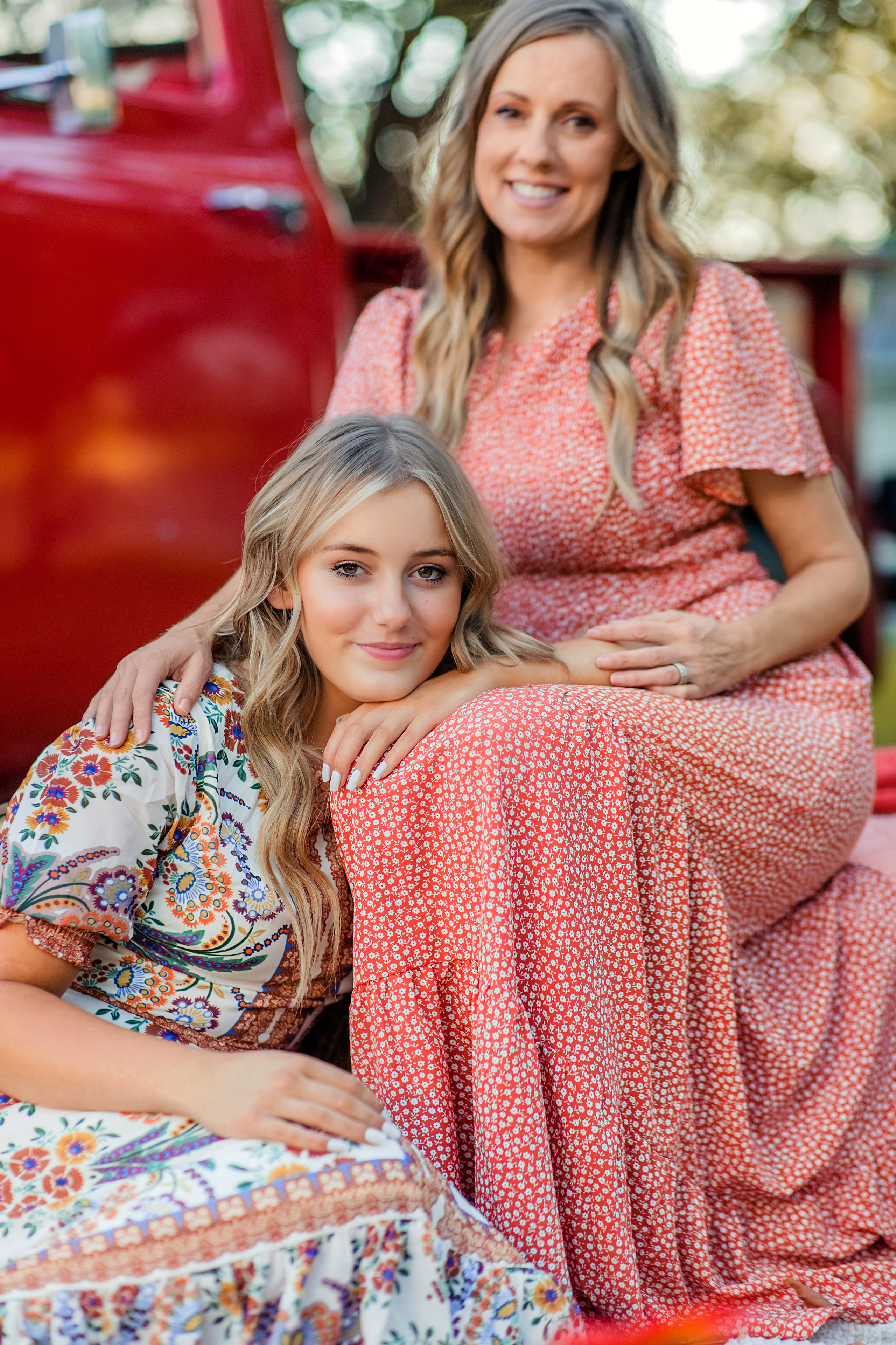 Fall minis. Wedding photographer Utah. Weddings, Families, Portraits