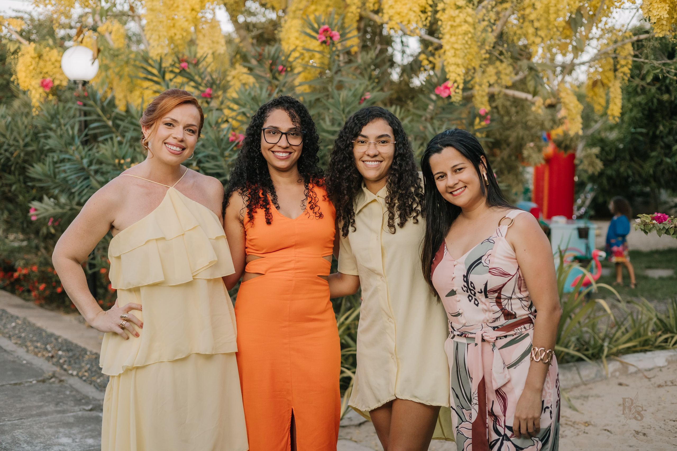 Aurora — 1 ano. Fotógrafo Richard Silvestre — Casamentos na Bahia