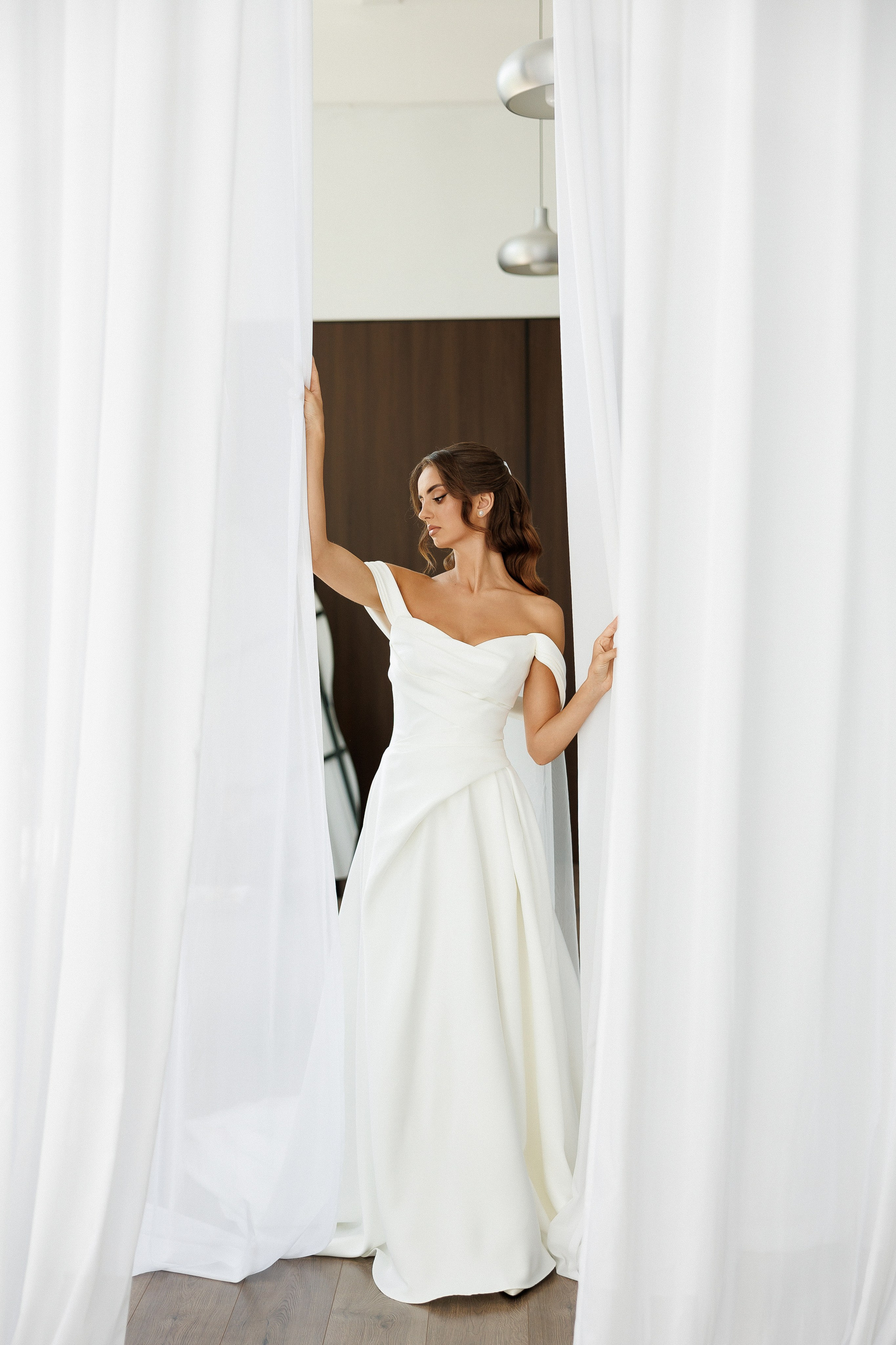 Eugen & Livia — Grand Elysee — Wedding Day. Servicii Foto și Video 067188353