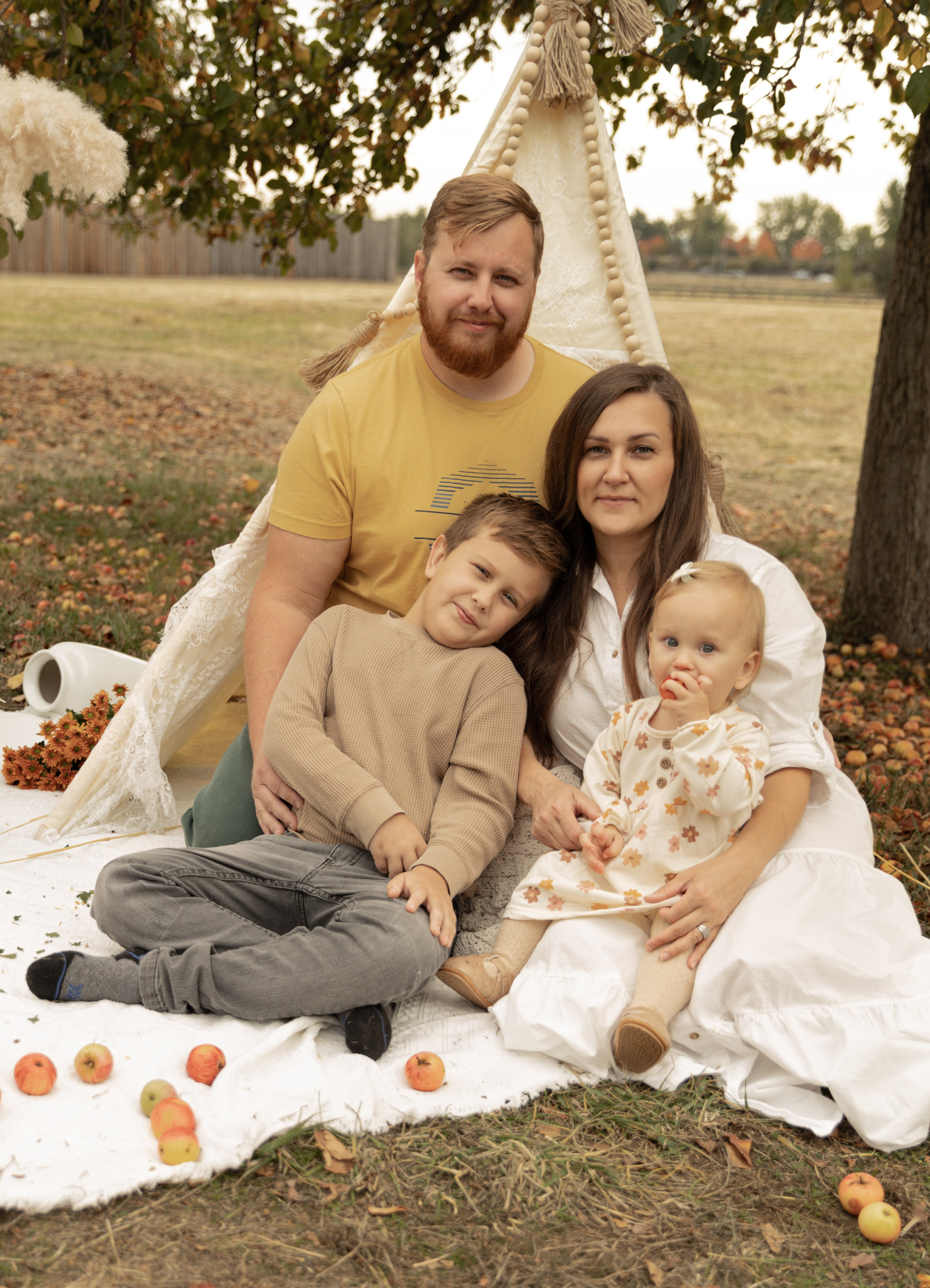 N | A. Family and Wedding photographer