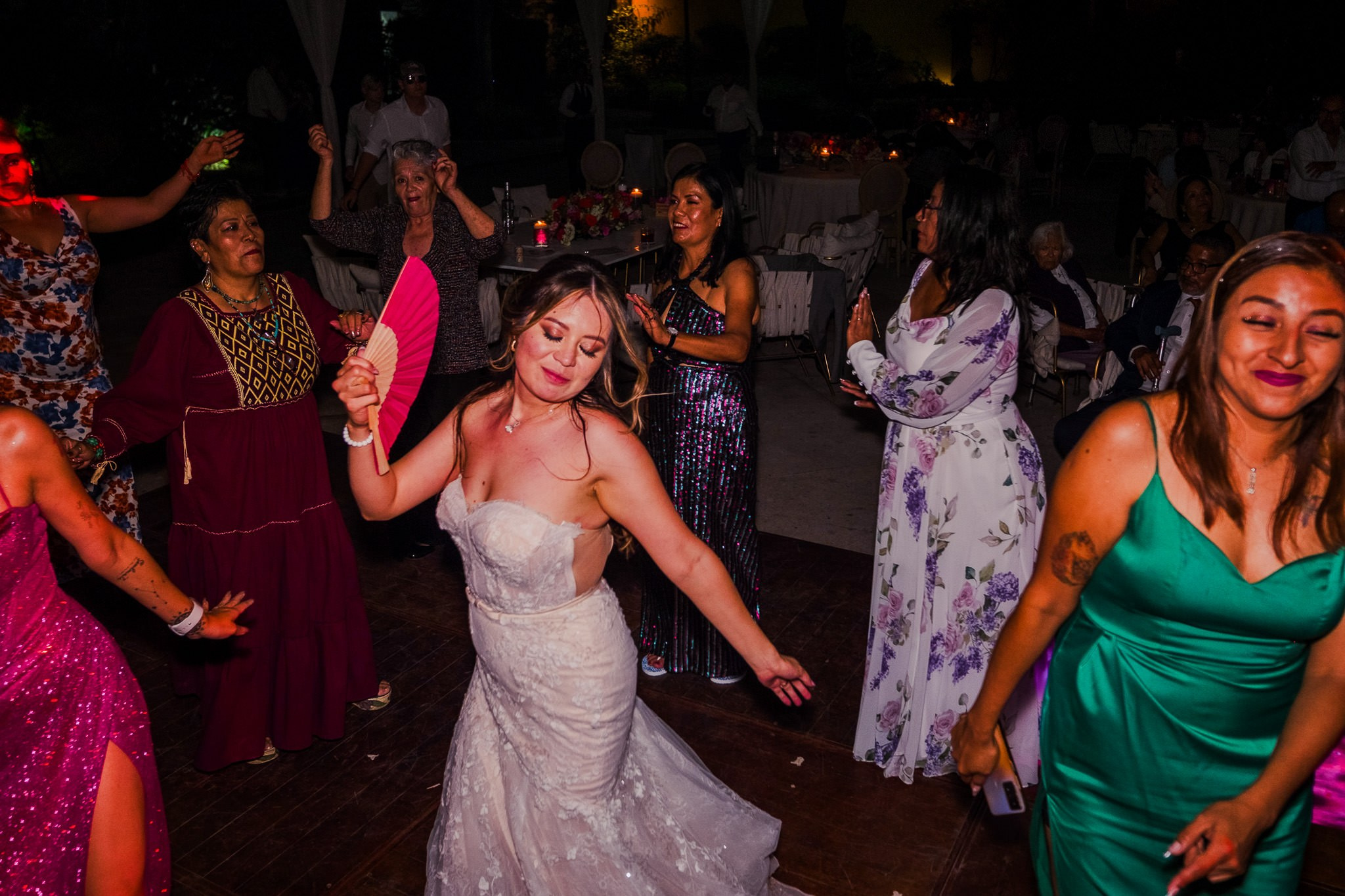 Abril & Dylan / Morelos. Wedding and family photographer in Mexico City