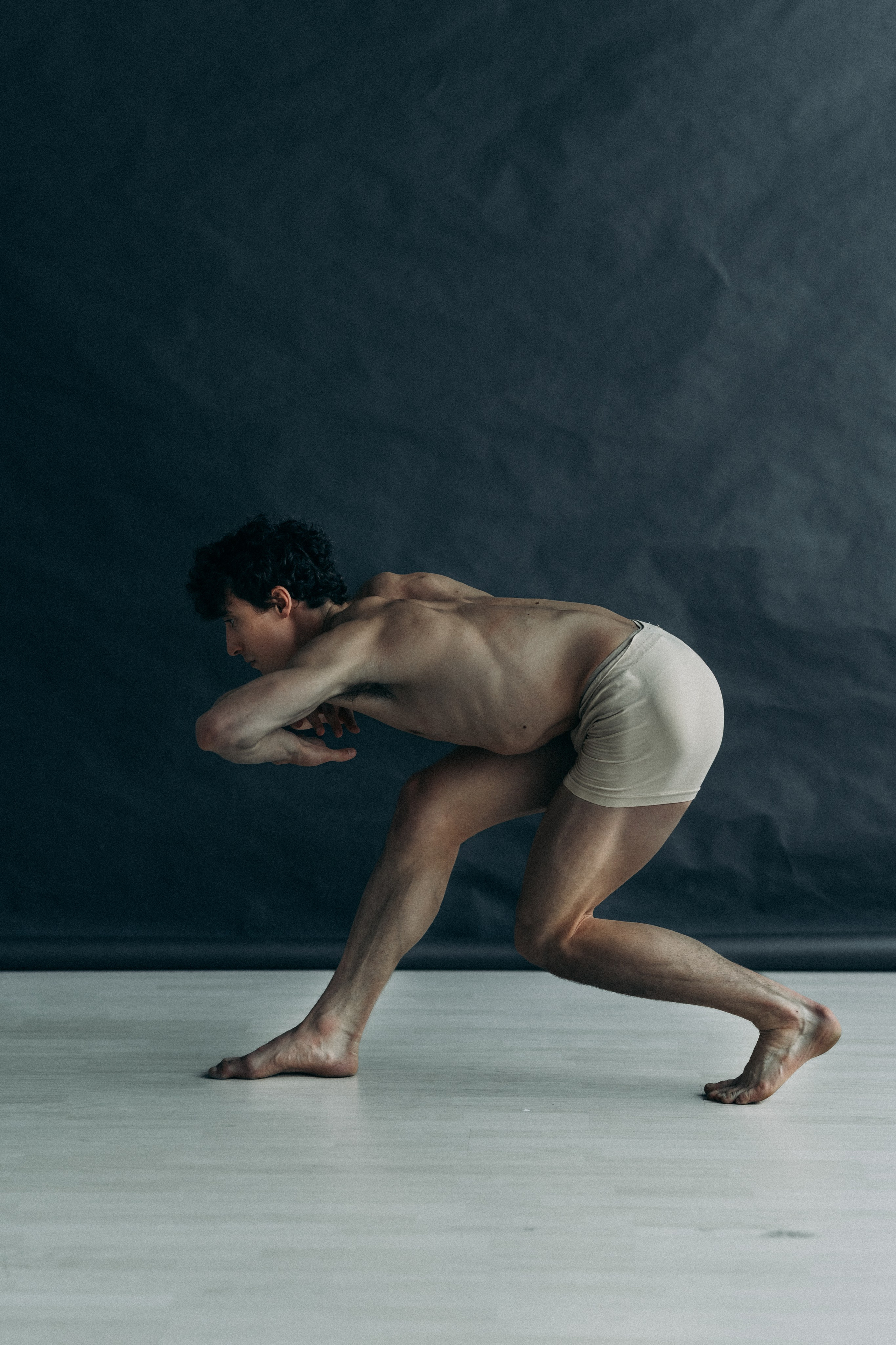 DANCERS. Victoria Olonen – Cinematic Portrait Artist | Helsinki & Europe
