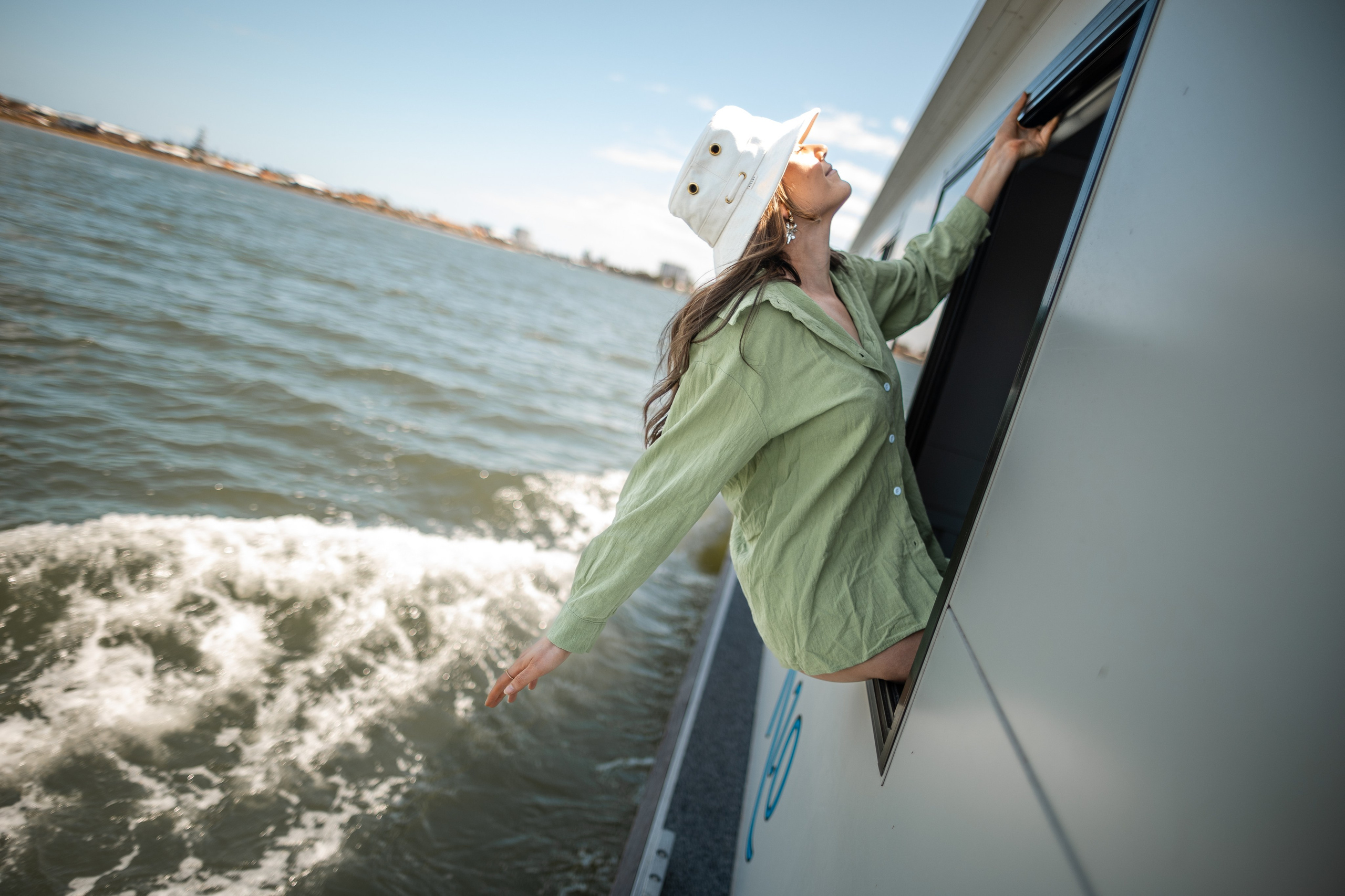 Green Duck Society — House Boats Mandura (Hats photoshoot)