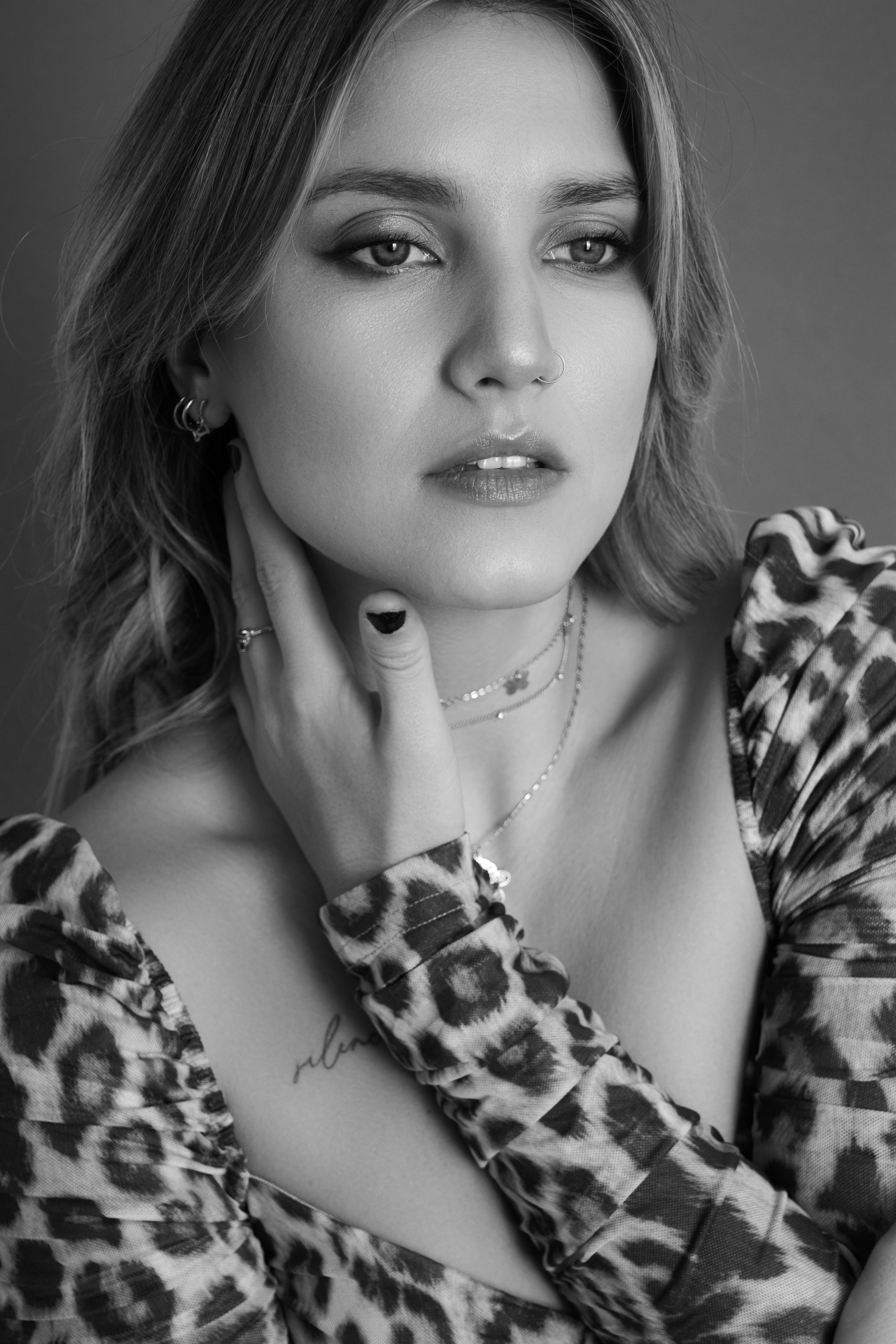 Your New Girlfriend | Valery. Shtatolkina Studio | Private Photo studio in South Jordan. Portrait, Maternity & Headshot Photography in South Jordan, Utah