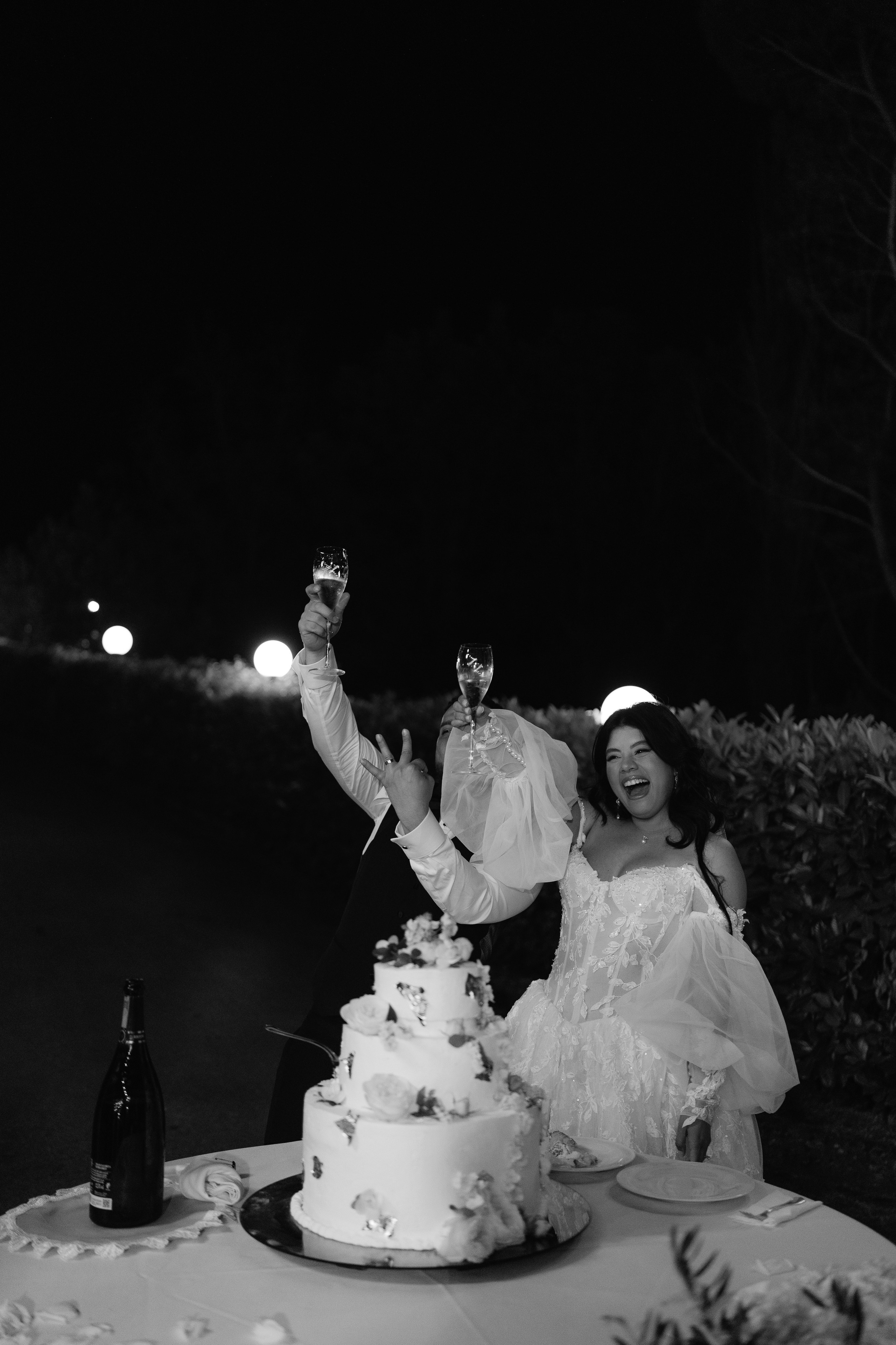 Elisa and John. Sara Luca Wedding Photographer in Italy and Europe