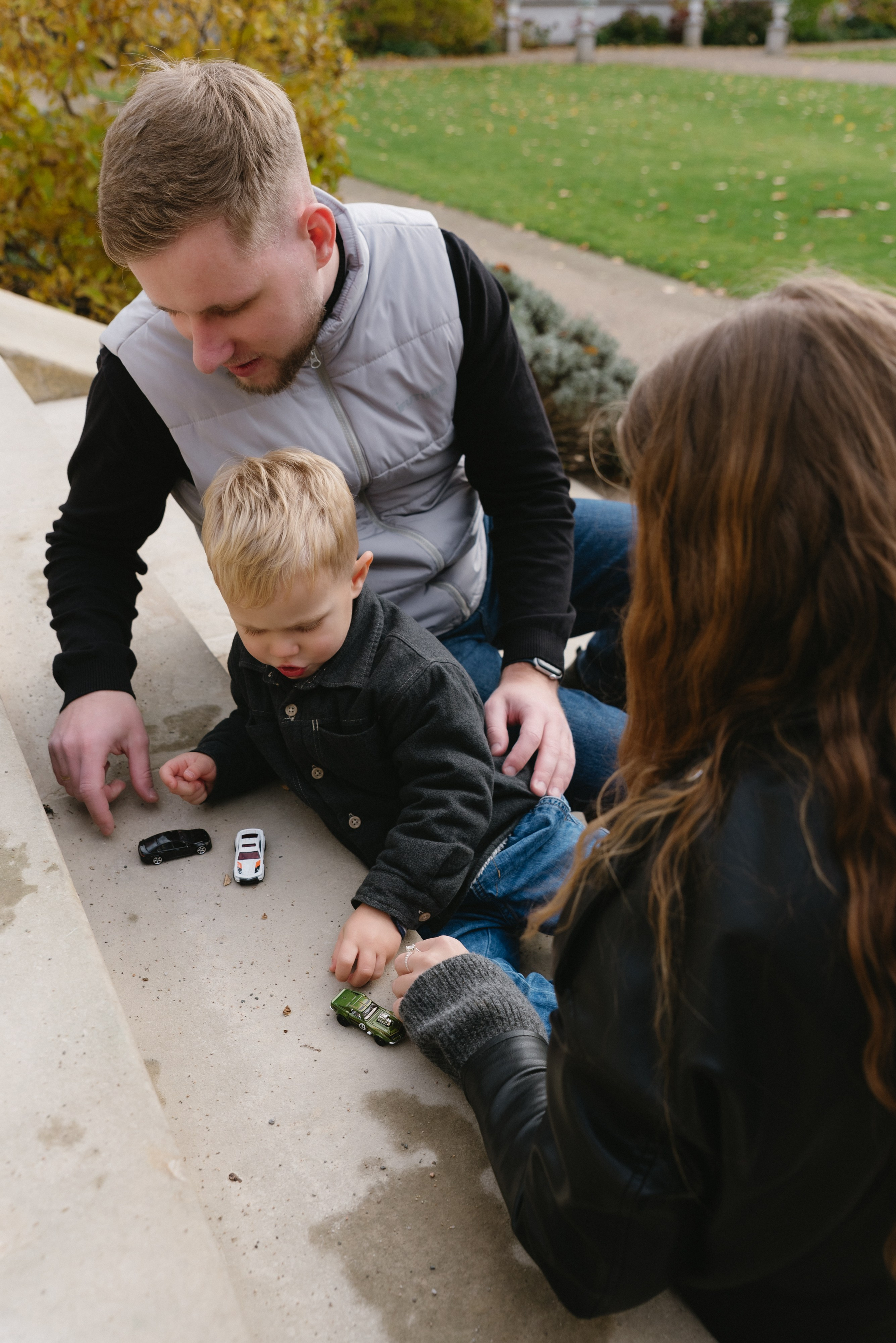Sesja rodzinna Hanna, Vlad & Matvei. Eugene Save – Fotograf Ślubny i Rodzinny | Warszawa i Cała Polska