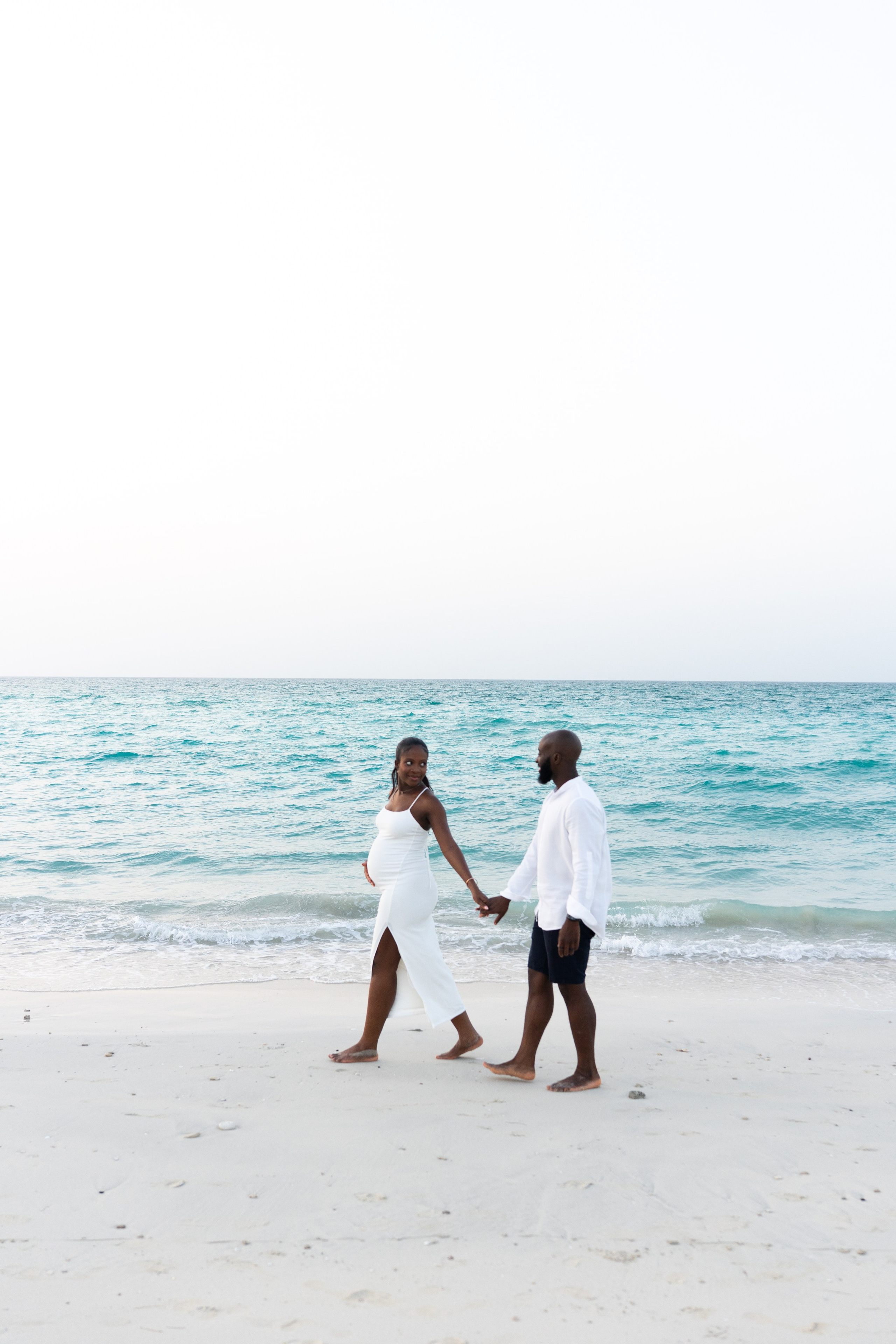 Sola’s pregnancy. Professional Photographer Abu Dhabi, Dubai — Yulia Ismoilova | 2025