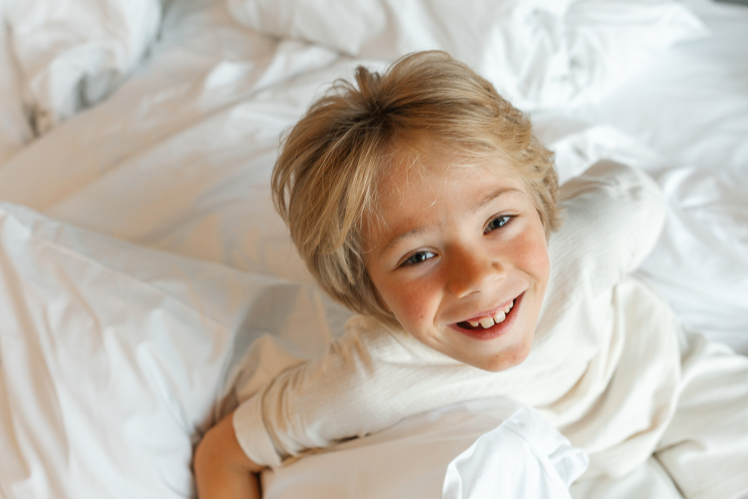 Alena’s family. Professional Photographer Abu Dhabi, Dubai — Yulia Ismoilova | 2025