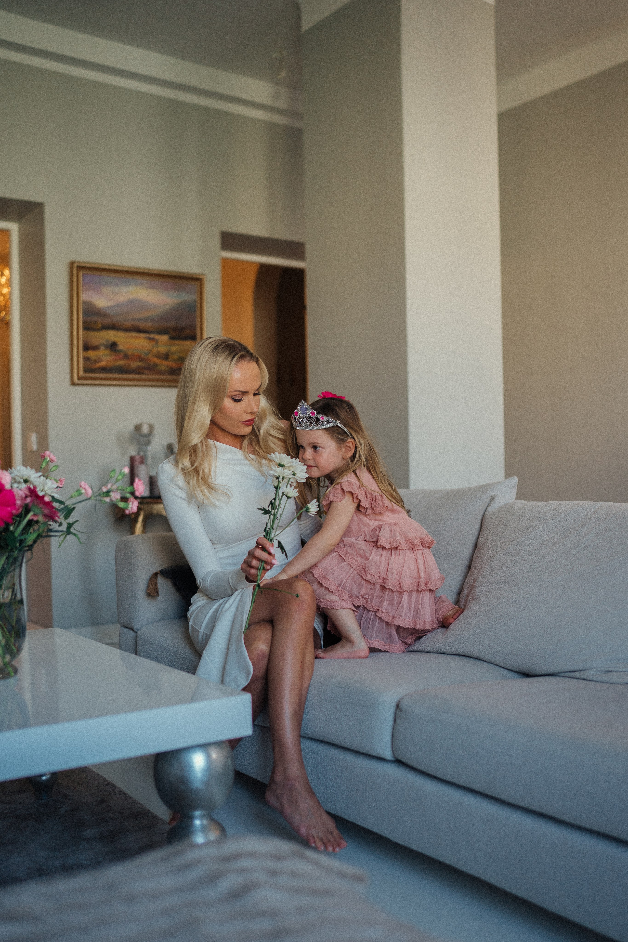 L&H. Wedding and potrait photographer in Helsinki Vickan O