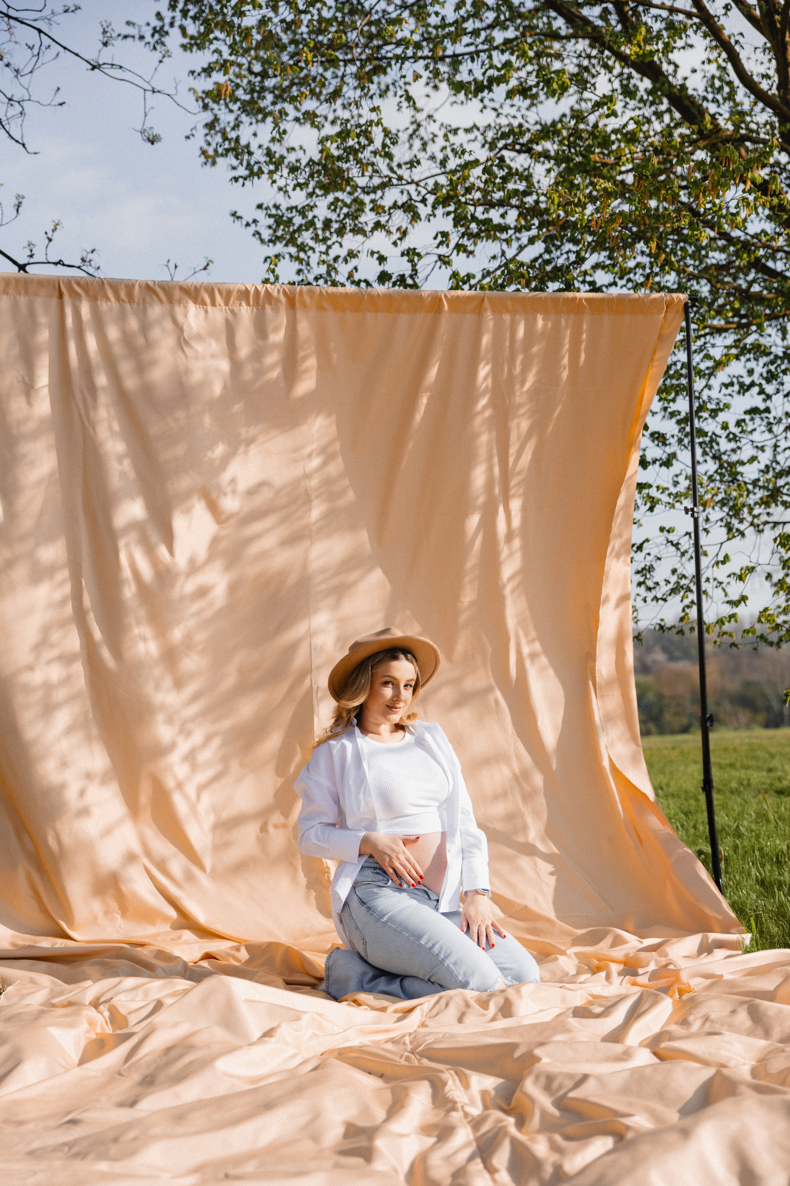 Schwangerschaftsfotos am Kemnader See | Babybauch Shooting Bochum. Hochzeitsfotografin Bochum | Halyna Reiche Fotografie NRW