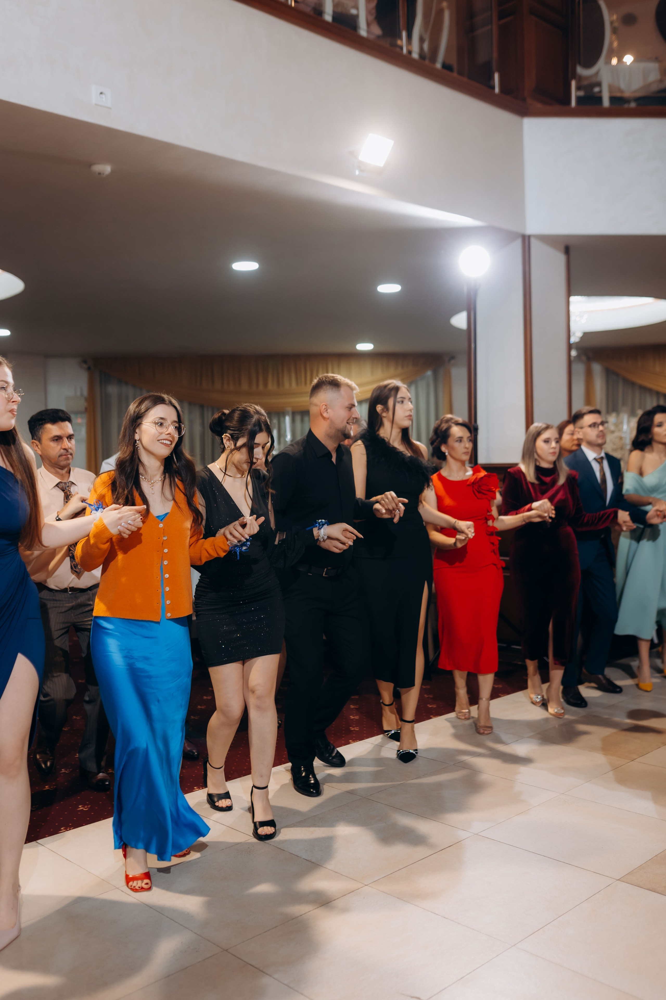 Loredana & Emilian – Ziua Nunții | Videografie - fotografie Botez Suceava, Iași, Botoșani. Servicii foto-video profesionale, pentru momente de neuitat
