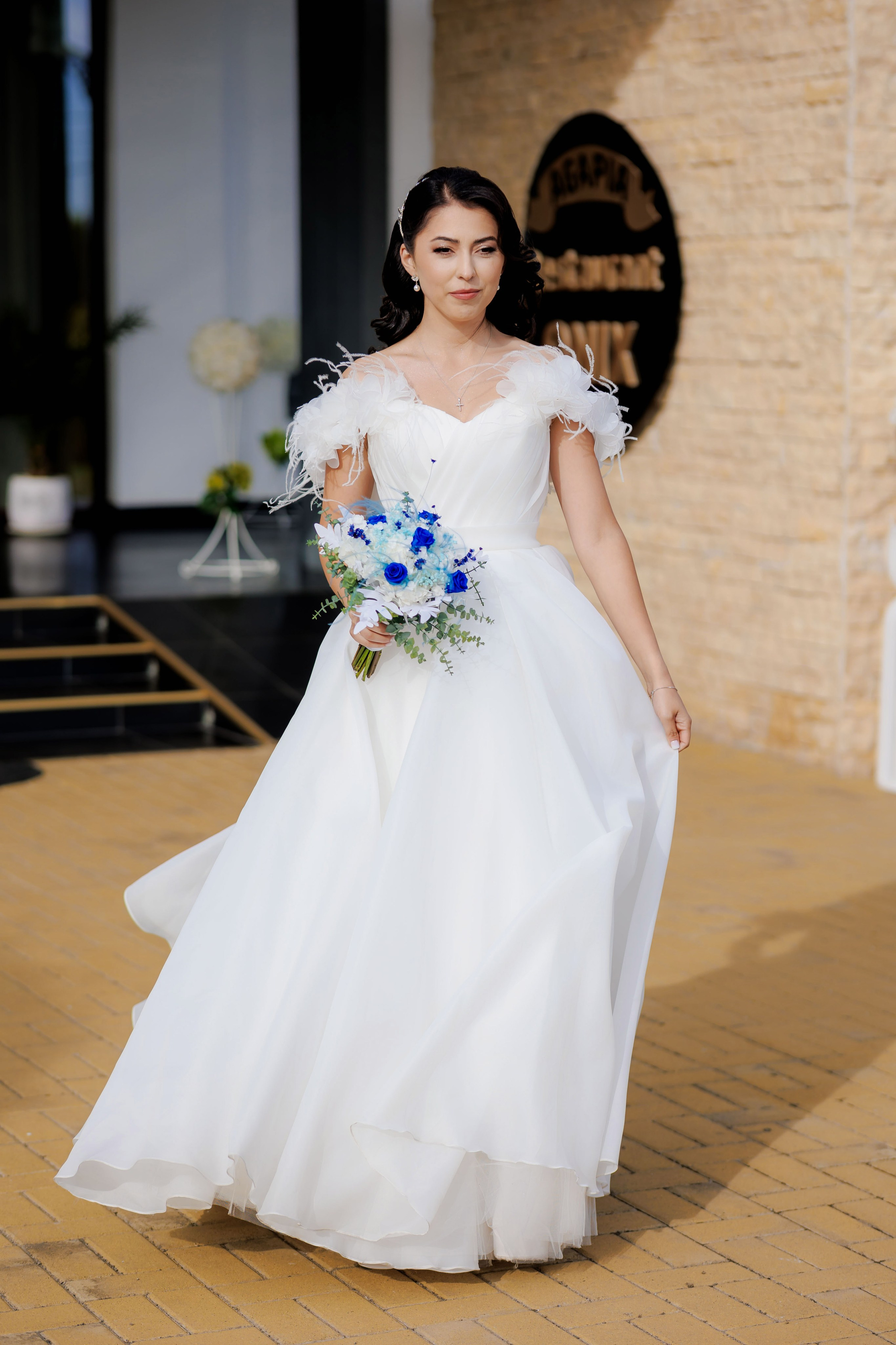 Loredana & Emilian – Ziua Nunții | Videografie - fotografie Botez Suceava, Iași, Botoșani. Servicii foto-video profesionale, pentru momente de neuitat