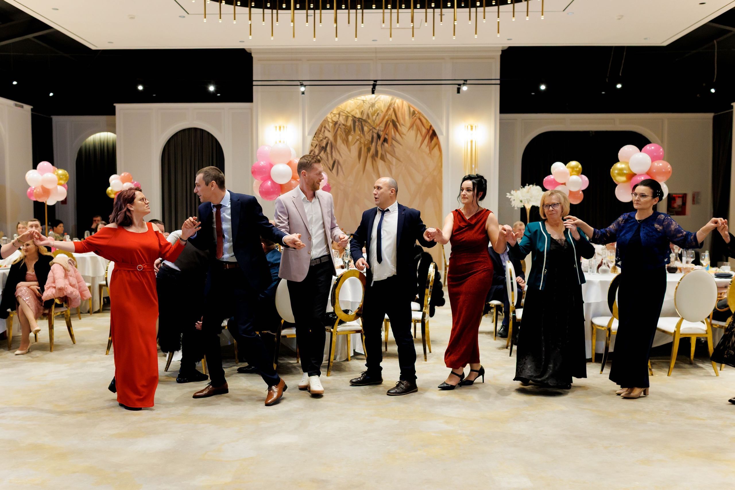 Povestea voastră, regizată de noi |Cristi Turculet Videograf Nuntă Suceava | wedding highlight. Servicii foto-video profesionale, pentru momente de neuitat