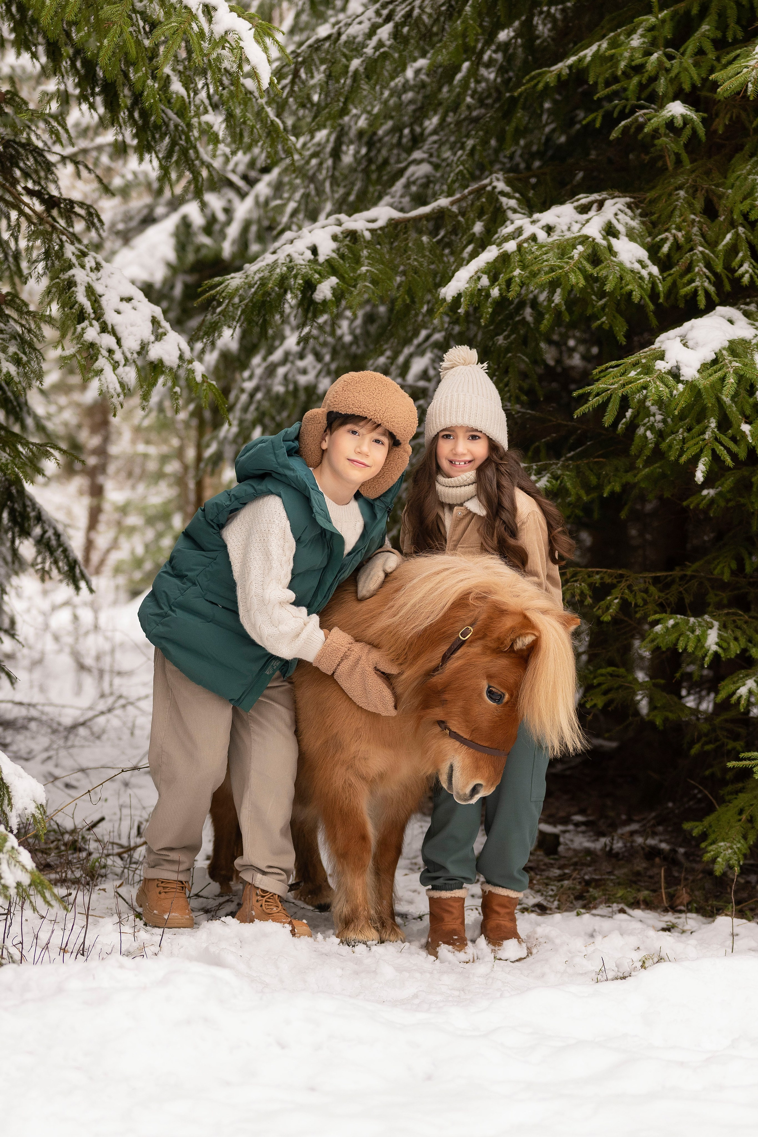София, Микаэль и пони. Зимняя сказка. Анна Григьян — фотограф ретушёр в Даугавпилсе (Латвия)