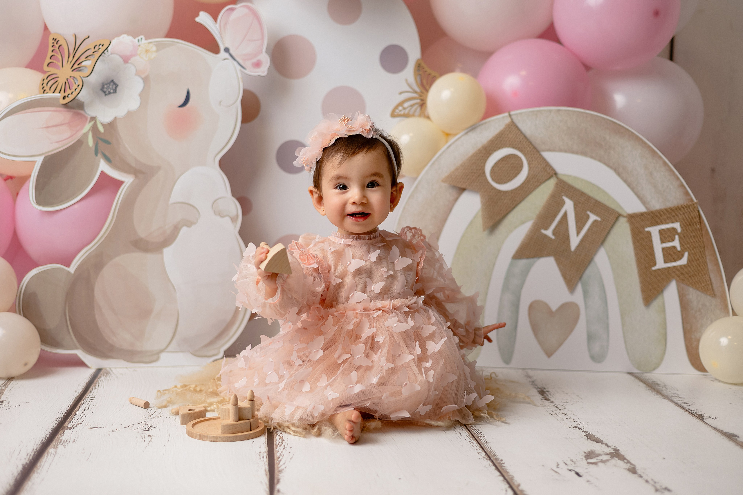 Erste Geburtstag „Cake Smash“. Neugeborene- Schwangerschaft- und Kinder Fotografin in Lehre