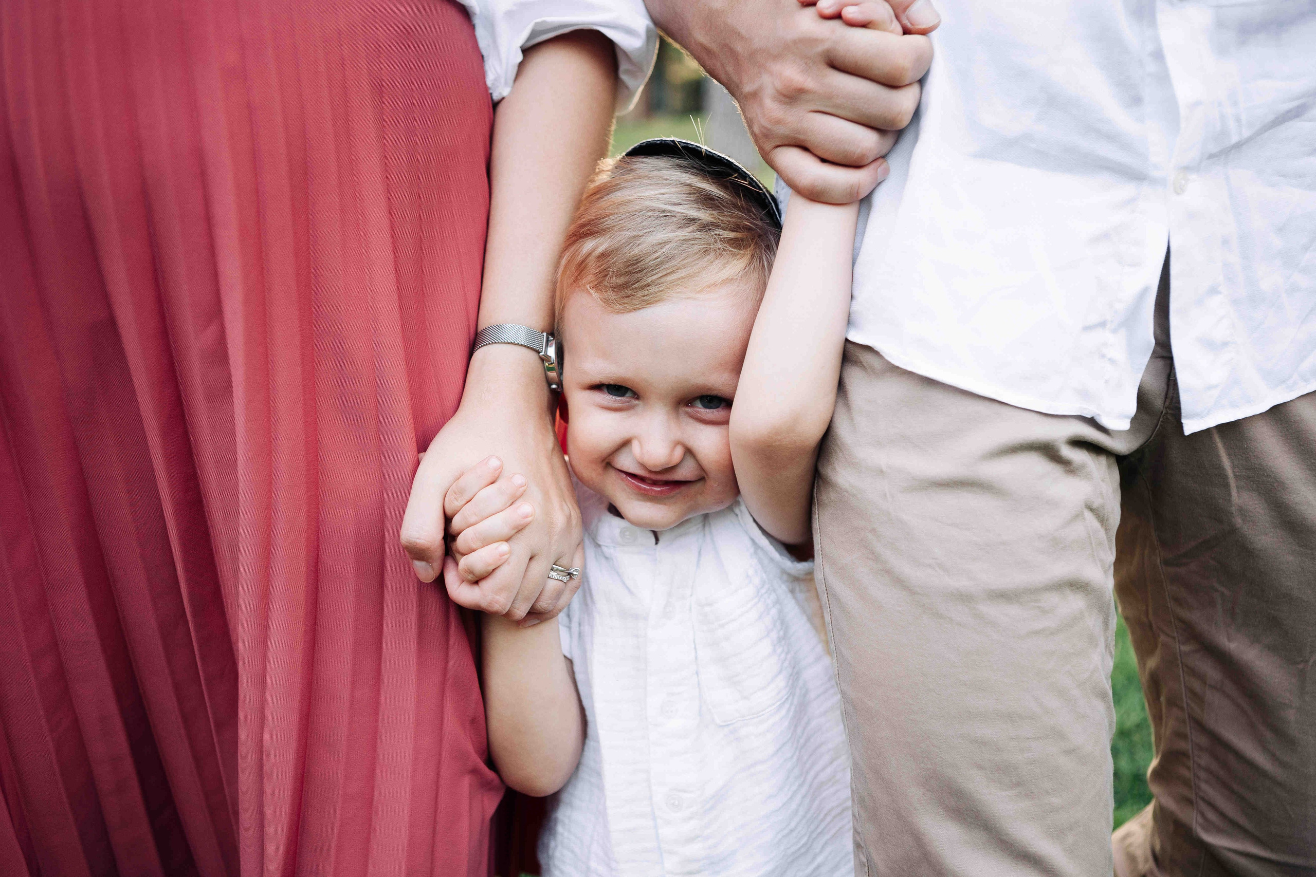 COZY PHOTO SESSION WITH A SWING. Https://shi-photo.com/