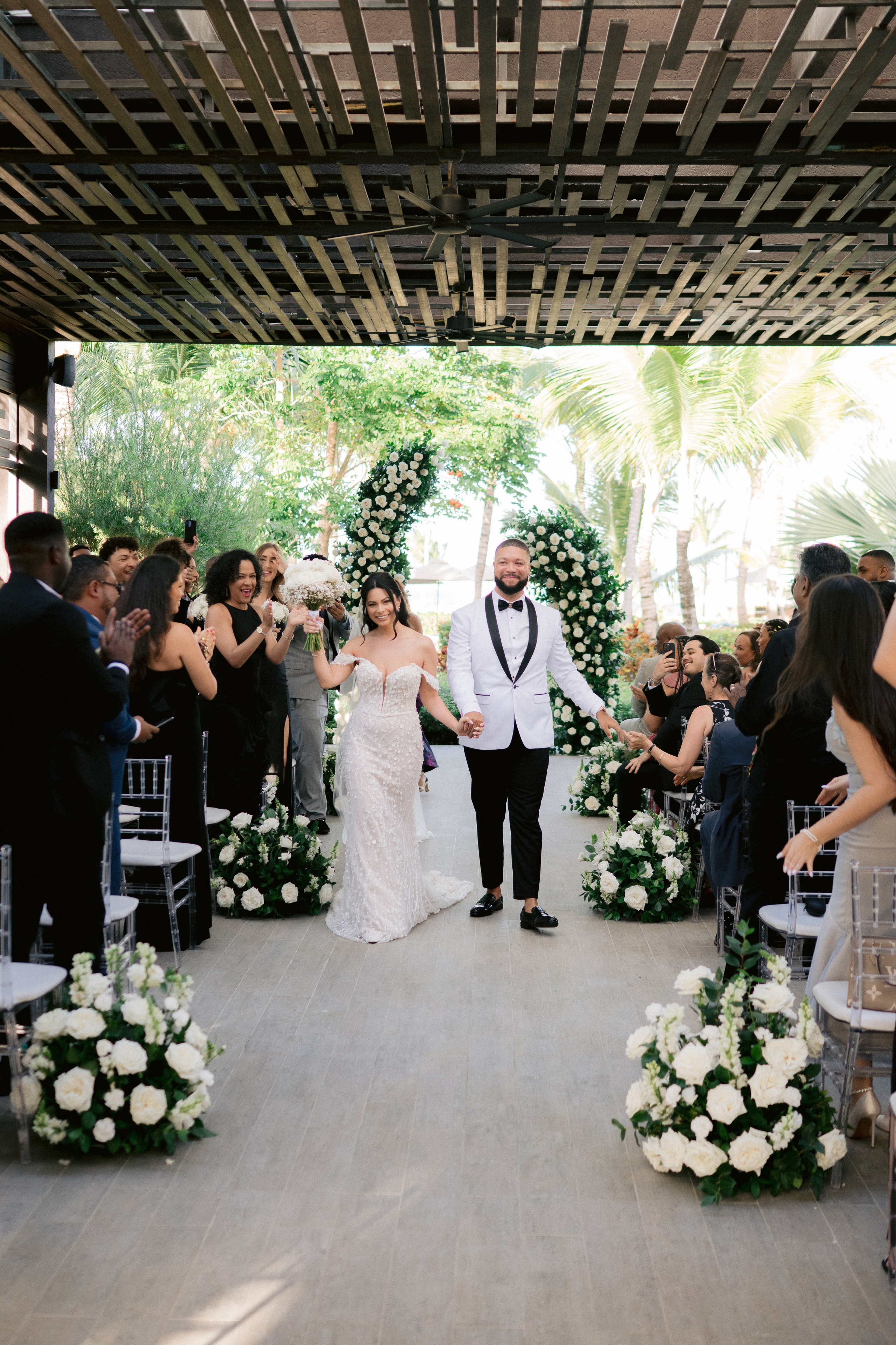 Raquel & Travis. Punta cana wedding family fashion photographer dominican republic, destination wedding photographer, elopement photography Punta Cana