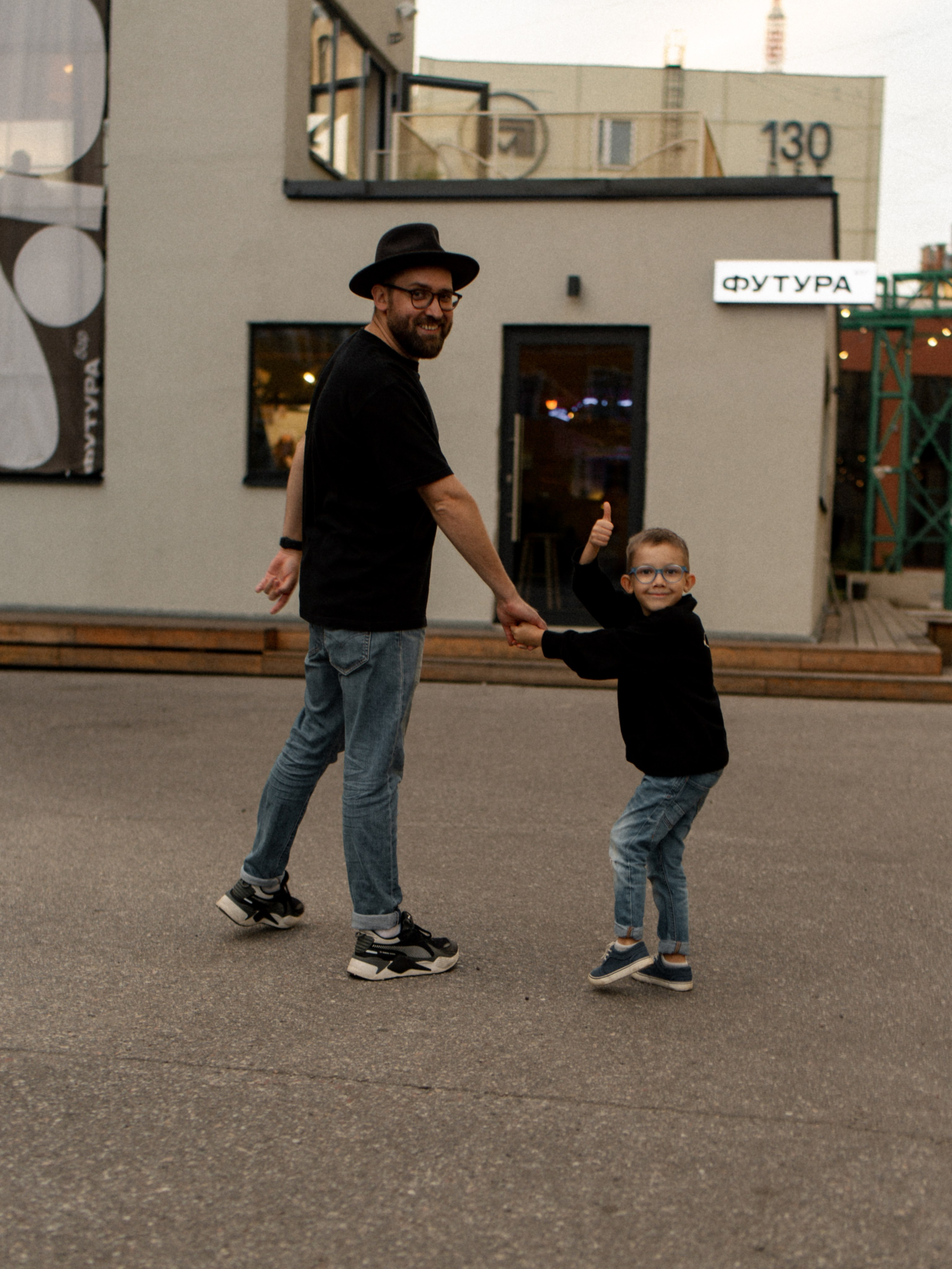 Denis & Evelina. Photographer Vladmir Gladkov