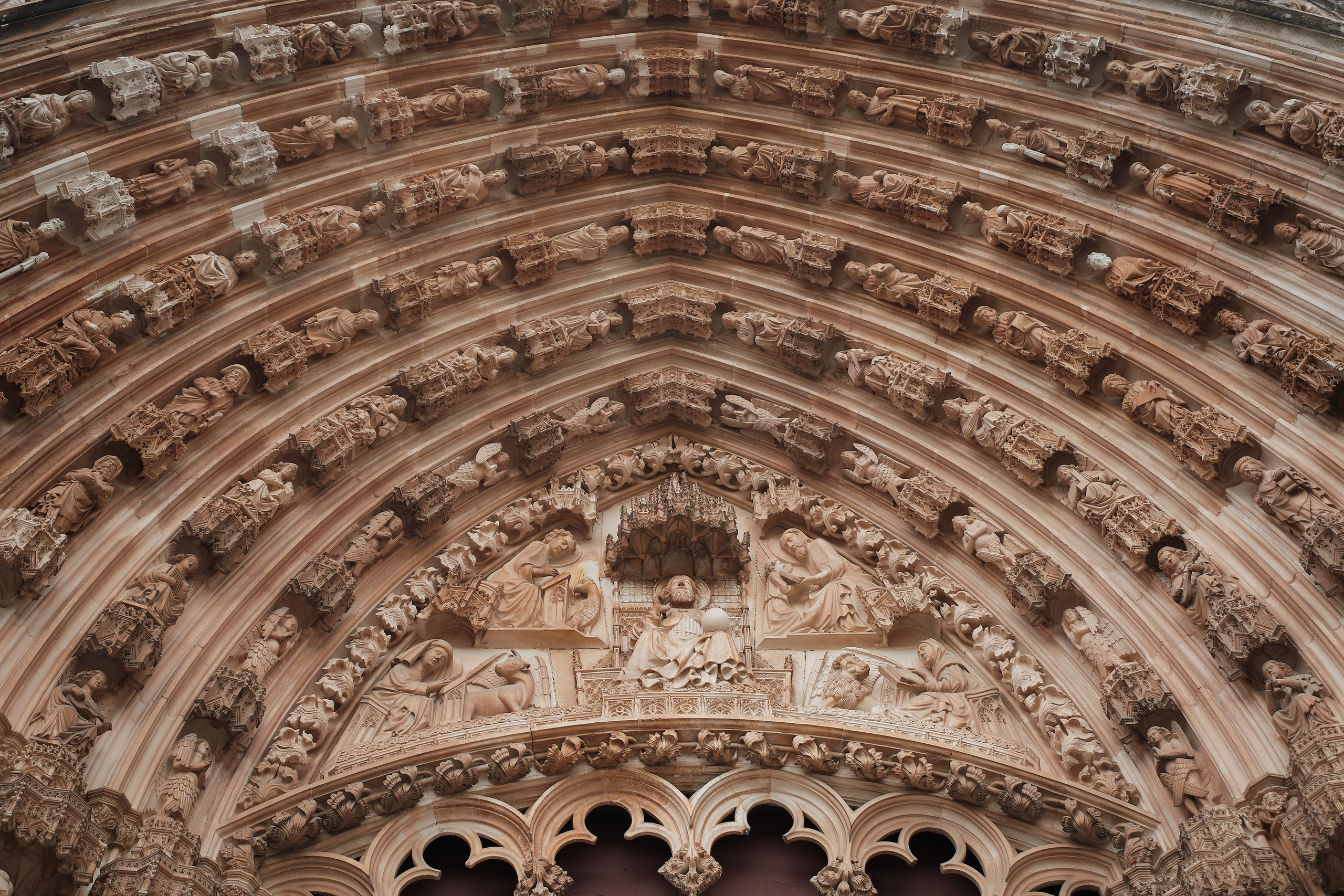Batalha, Portugalia. Pagina principală