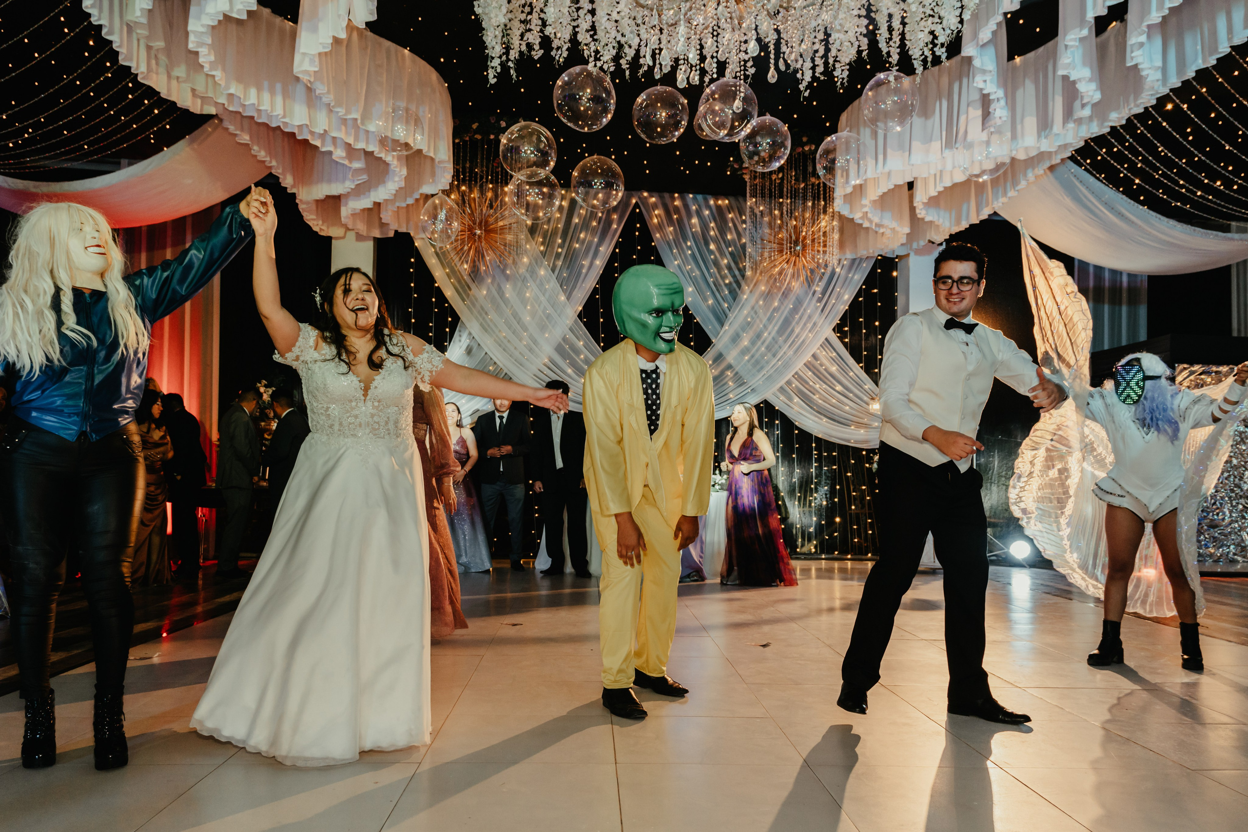 VANIA + LUIS BODA CIVIL. Studio KVTA | Fotografía y Video de Bodas en Arequipa