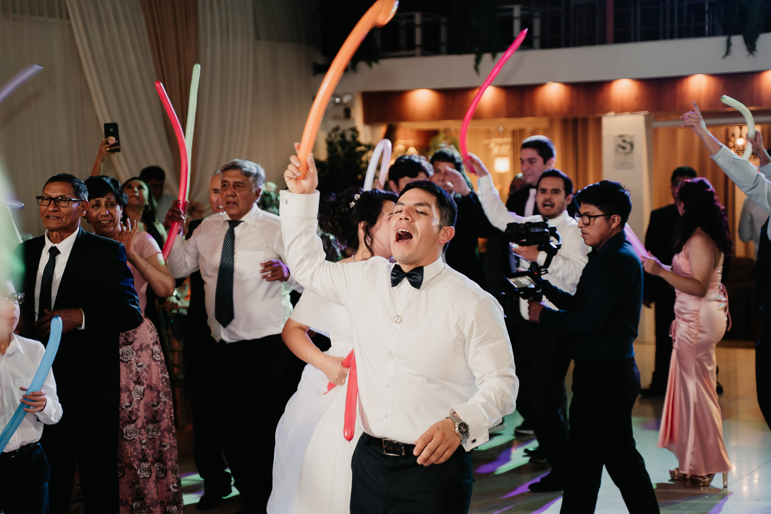 ALEJANDRA + RODRIGO BODA RELIGIOSA. Studio KVTA | Fotografía y Video de Bodas en Arequipa