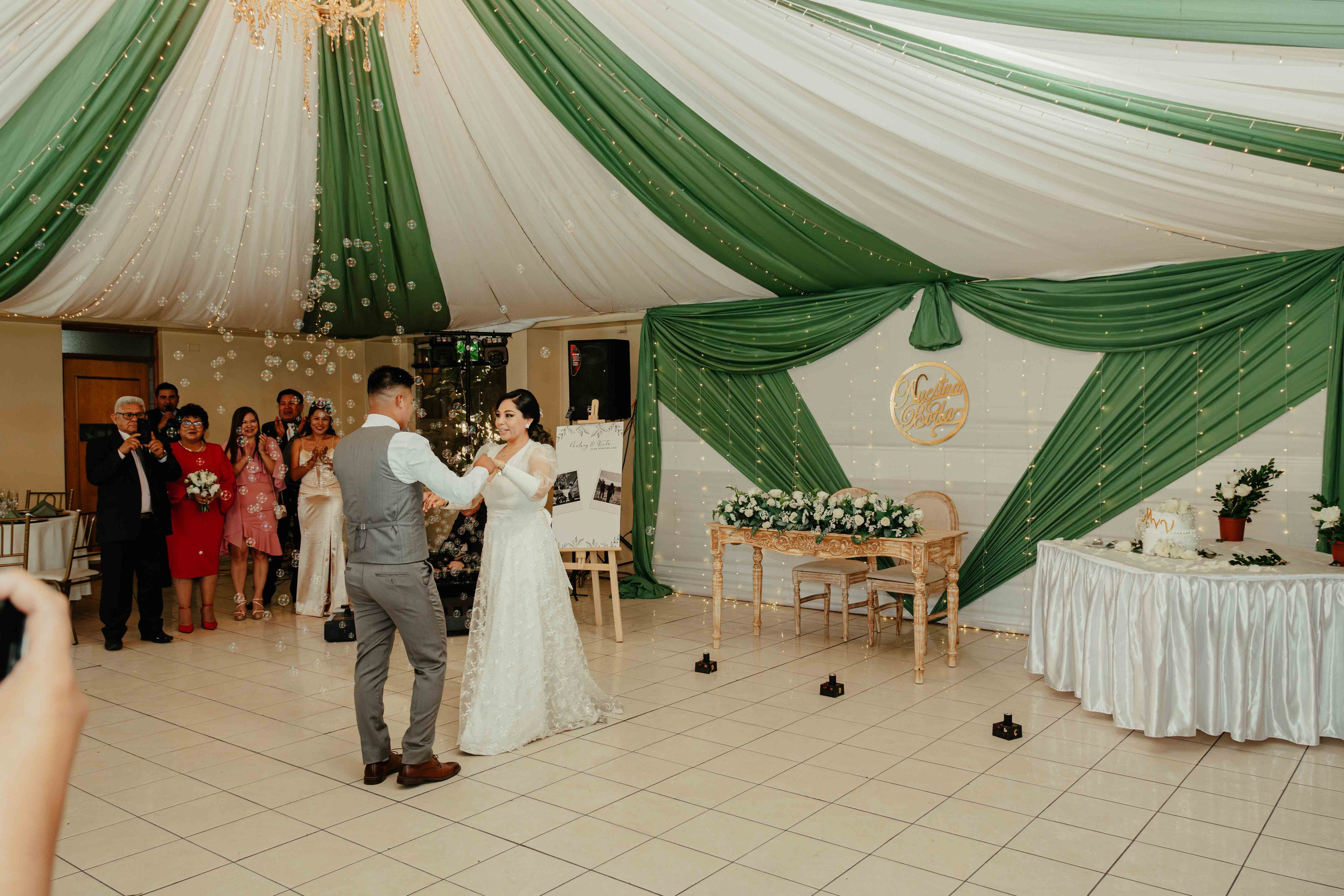 VICTOR Y MELANY BODA CIVIL. Studio KVTA | Fotografía y Video de Bodas en Arequipa