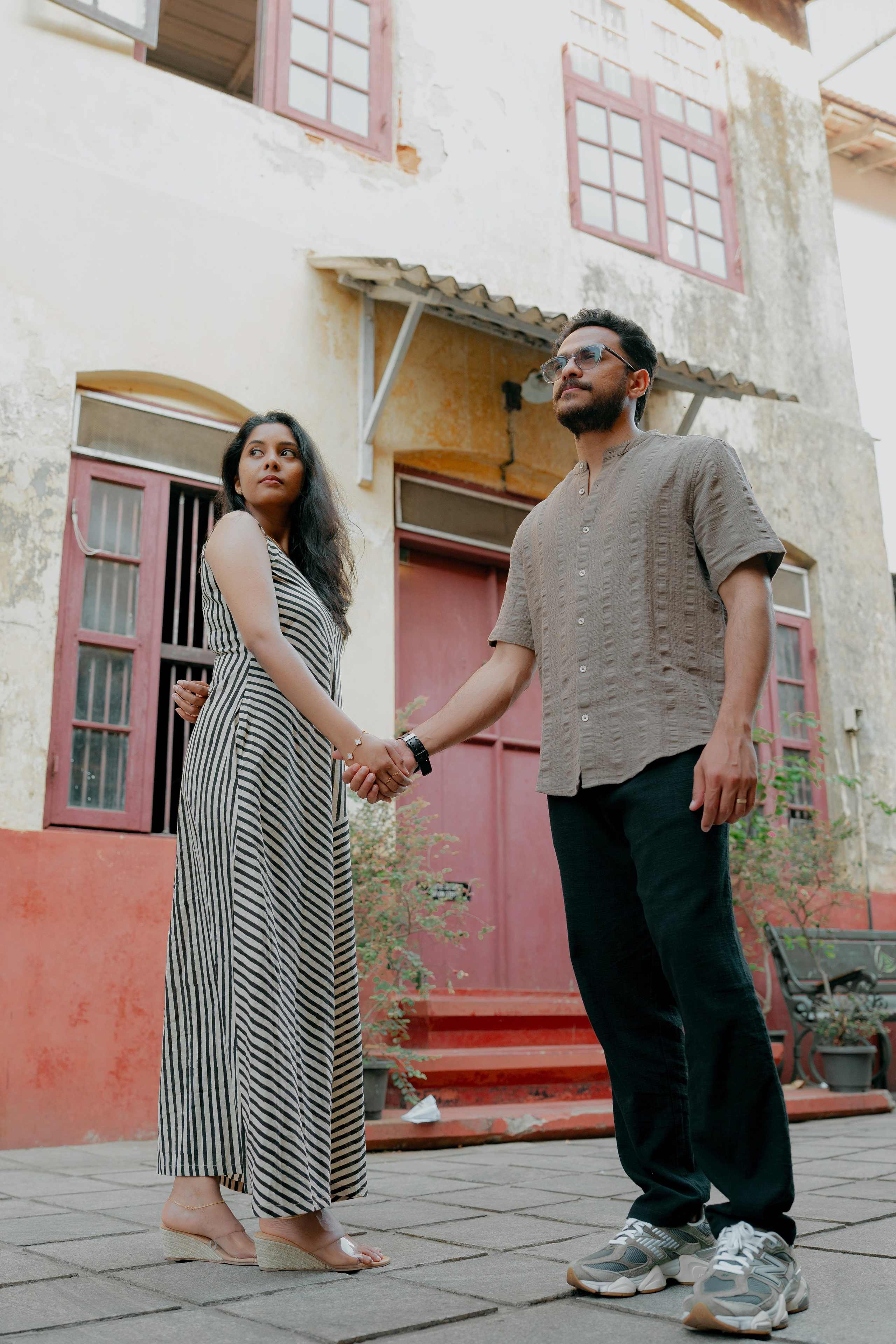 Street Romance! Ft. Naveen & Soniya. Fine art Wedding Photographers in India & Canada