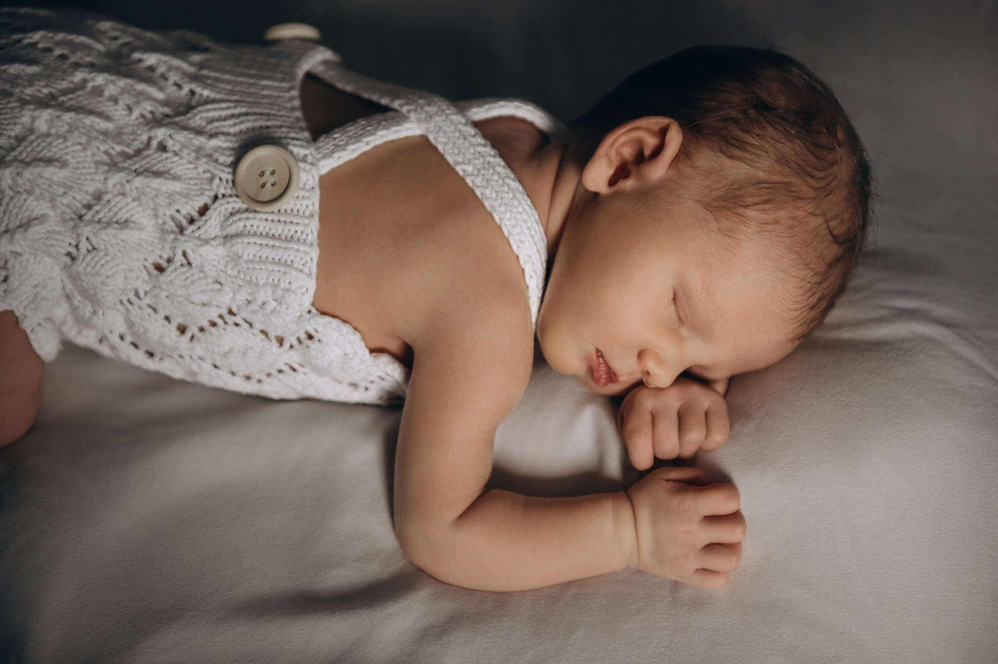 Newborn. Ksenia Saulnier Photographie — Photographe de famille, grossesse et nouveau-né à Grenoble et dans l’Isère