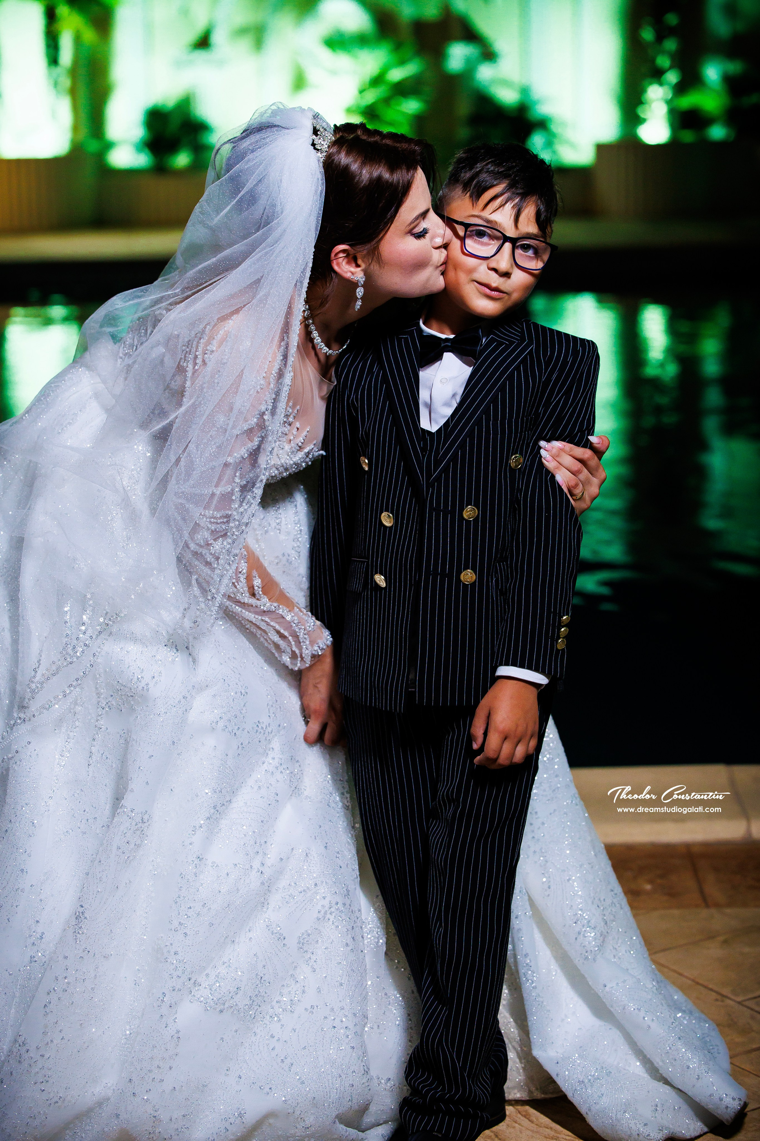 Shooting Foto Nunta. Dream Studio Galați – ședințe foto profesionale pentru familie, portrete și evenimente