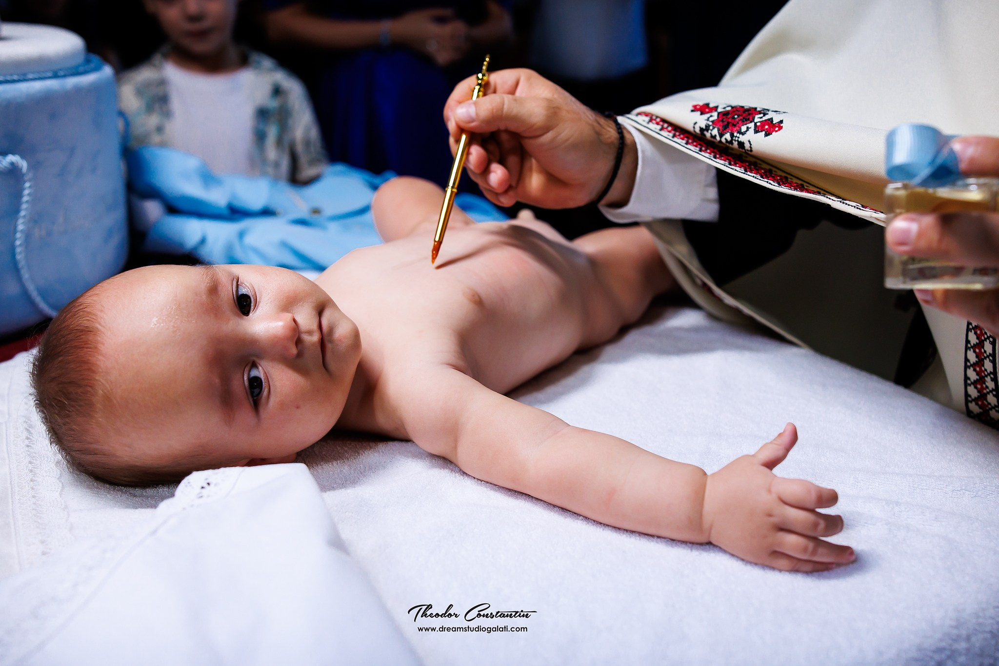 Botez. Dream Studio Galați – ședințe foto profesionale pentru familie, portrete și evenimente