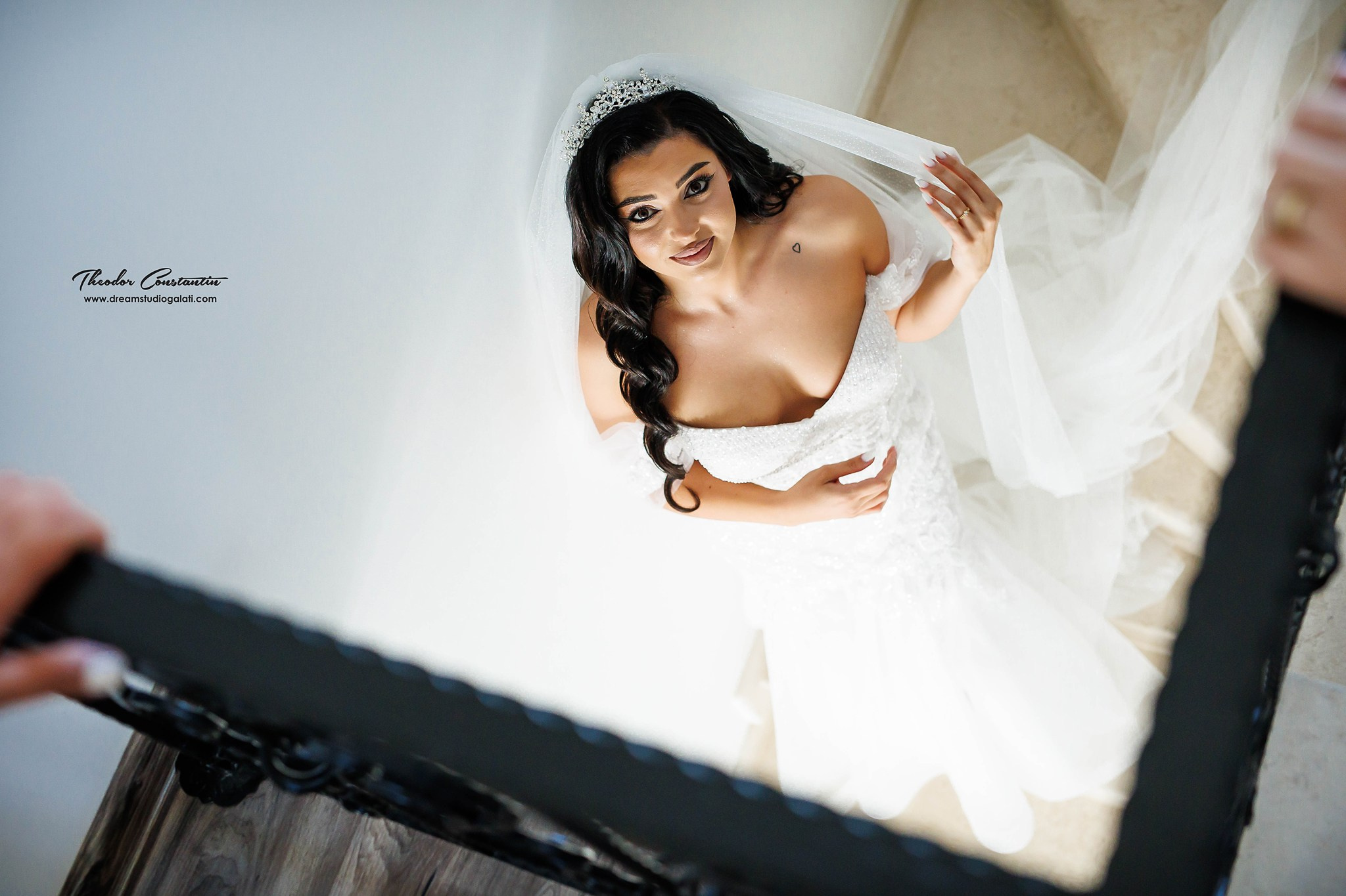 Cadre Interior Nunta. Dream Studio Galați – ședințe foto profesionale pentru familie, portrete și evenimente