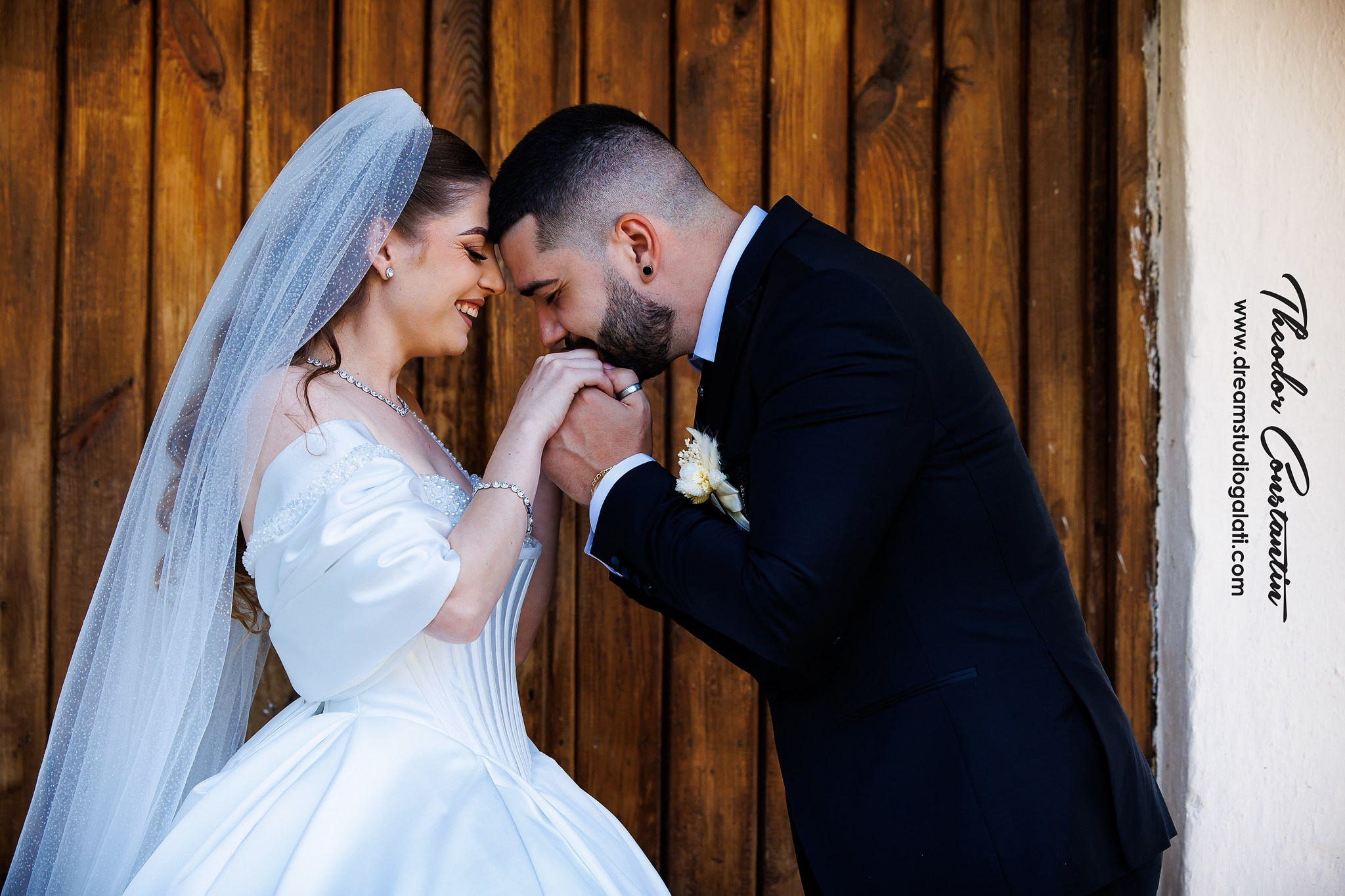Shooting Foto Nunta. Dream Studio Galați – ședințe foto profesionale pentru familie, portrete și evenimente