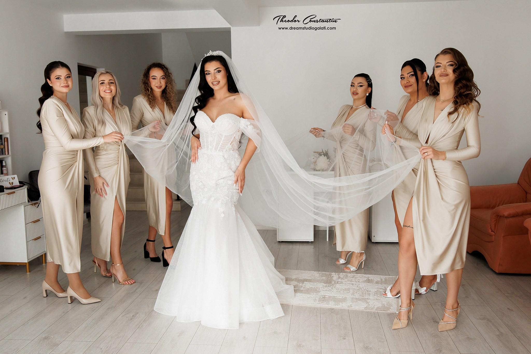 Cadre Interior Nunta. Dream Studio Galați – ședințe foto profesionale pentru familie, portrete și evenimente