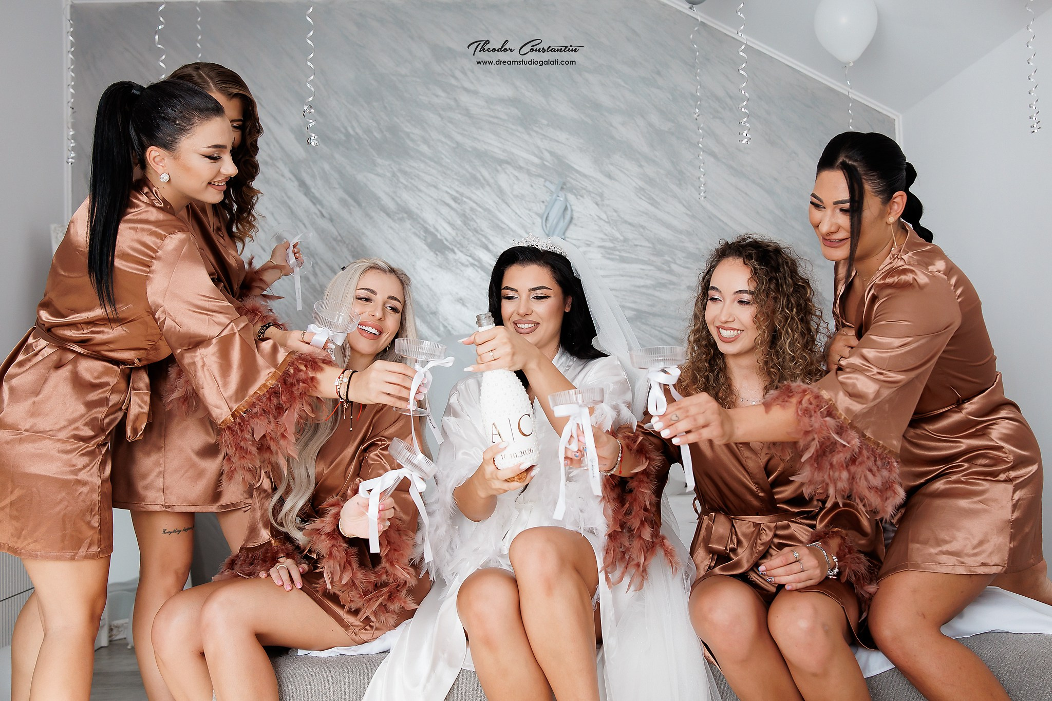 Cadre Interior Nunta. Dream Studio Galați – ședințe foto profesionale pentru familie, portrete și evenimente