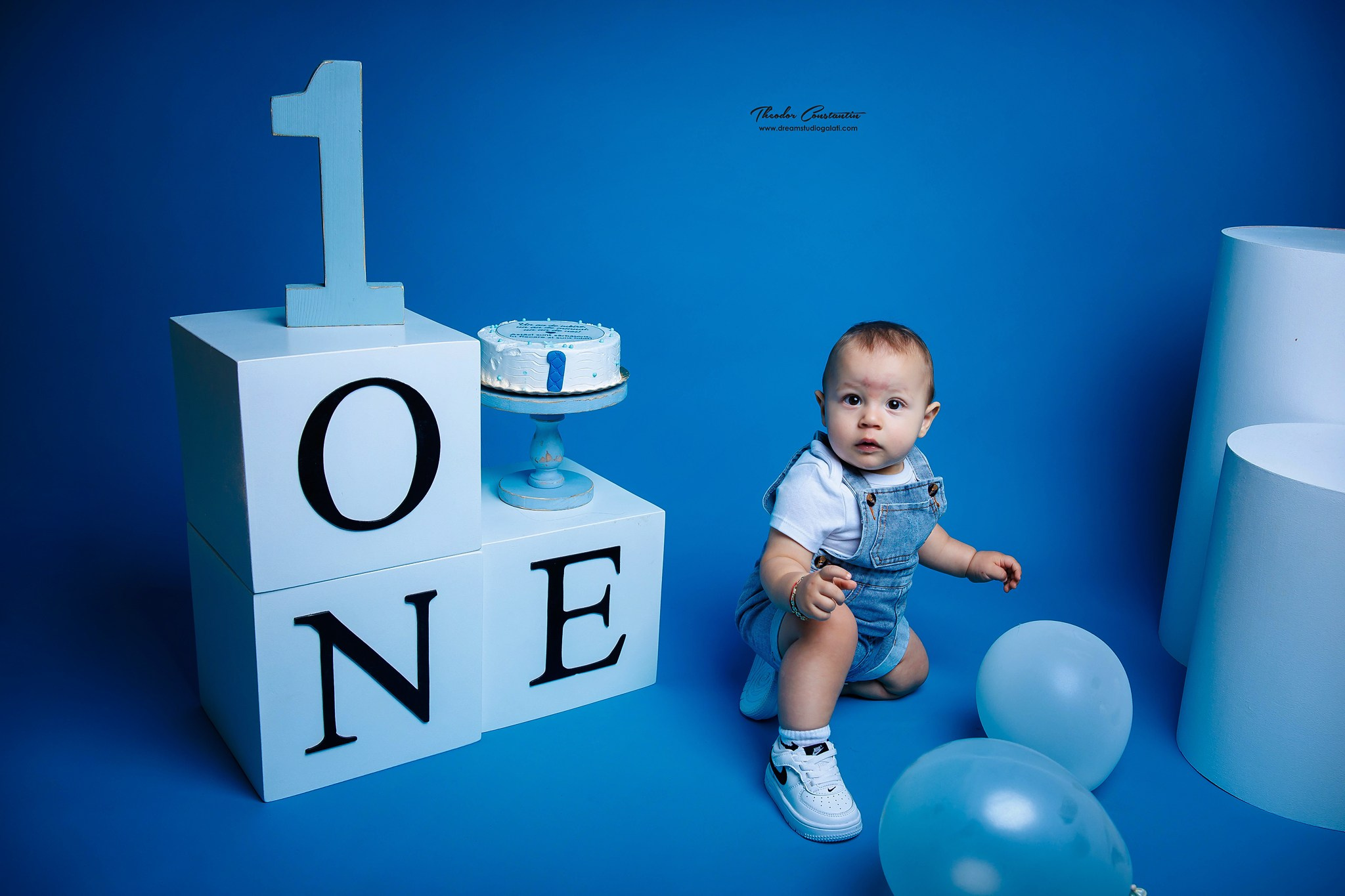 Studio. Dream Studio Galați – ședințe foto profesionale pentru familie, portrete și evenimente