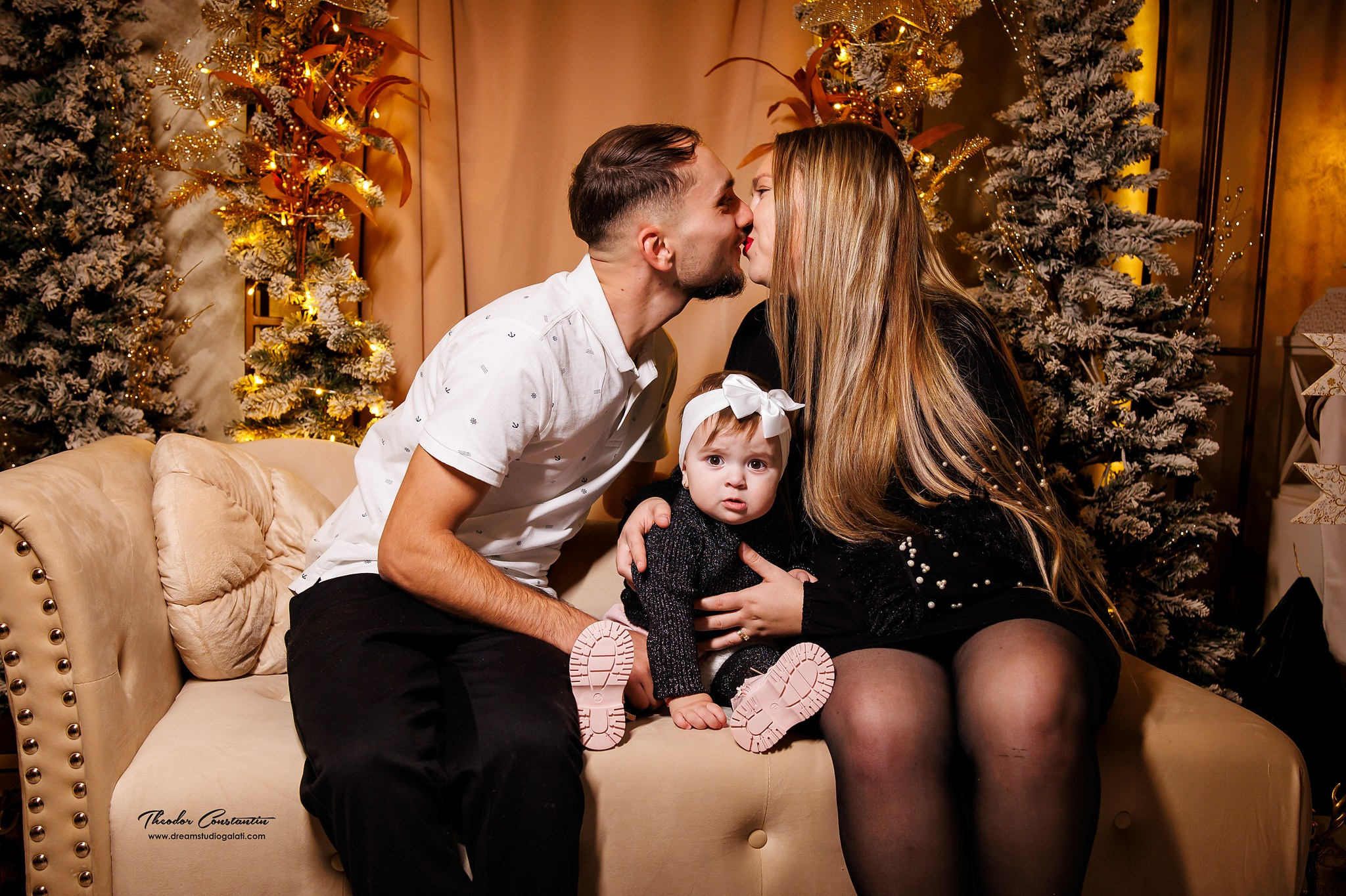 Sedinte de Craciun. Dream Studio Galați – ședințe foto profesionale pentru familie, portrete și evenimente