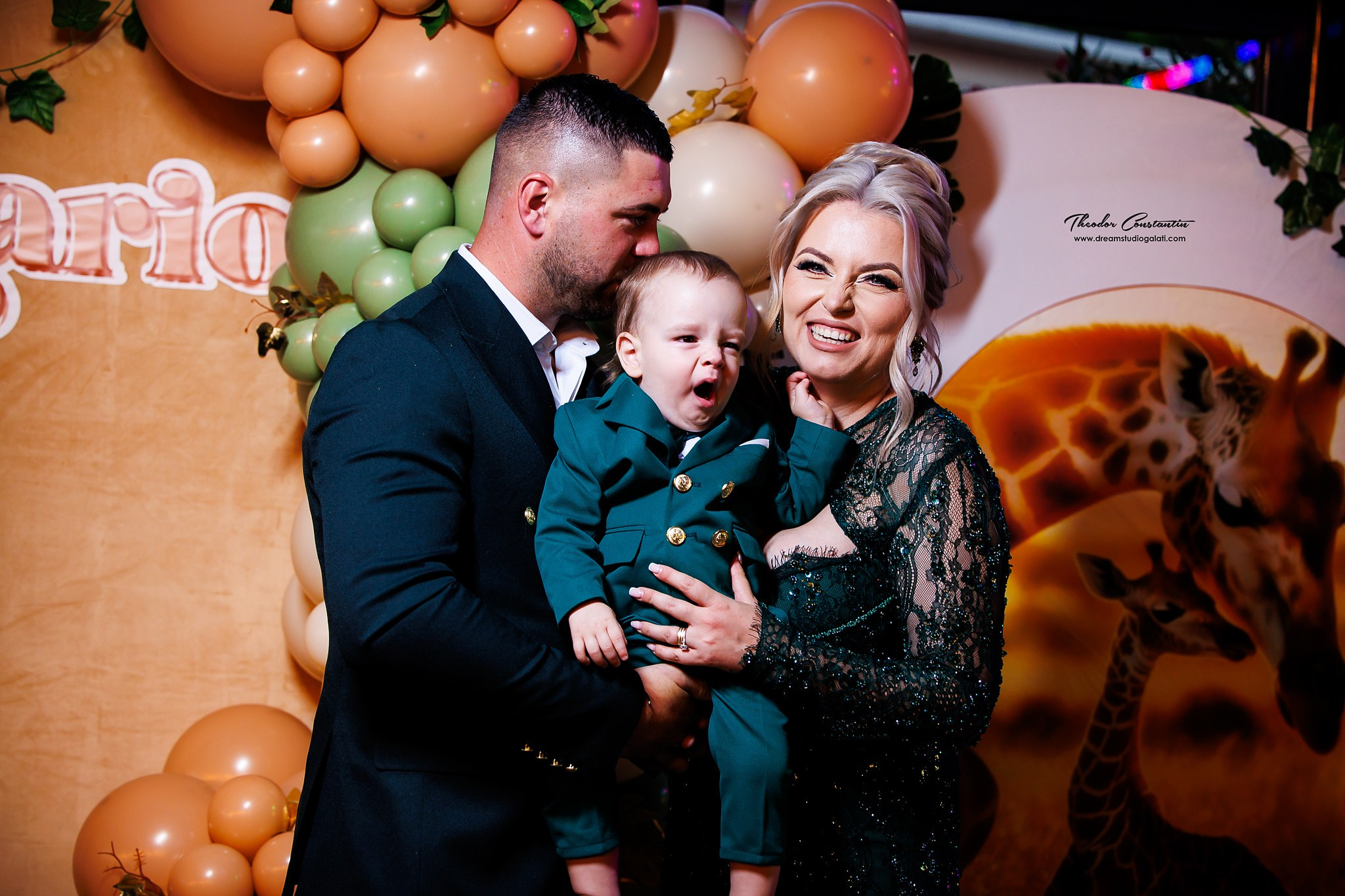 Botez. Dream Studio Galați – ședințe foto profesionale pentru familie, portrete și evenimente