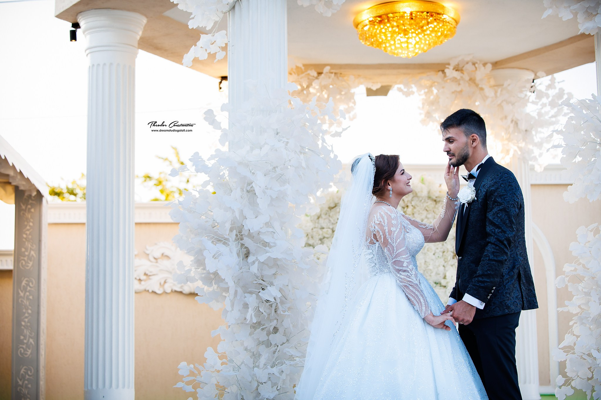 Shooting Foto Nunta. Dream Studio Galați – ședințe foto profesionale pentru familie, portrete și evenimente