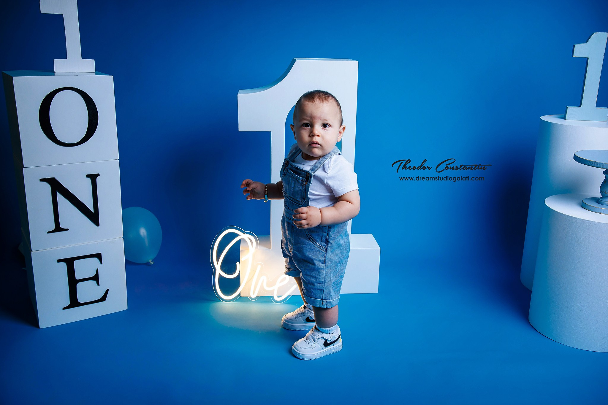 Studio. Dream Studio Galați – ședințe foto profesionale pentru familie, portrete și evenimente