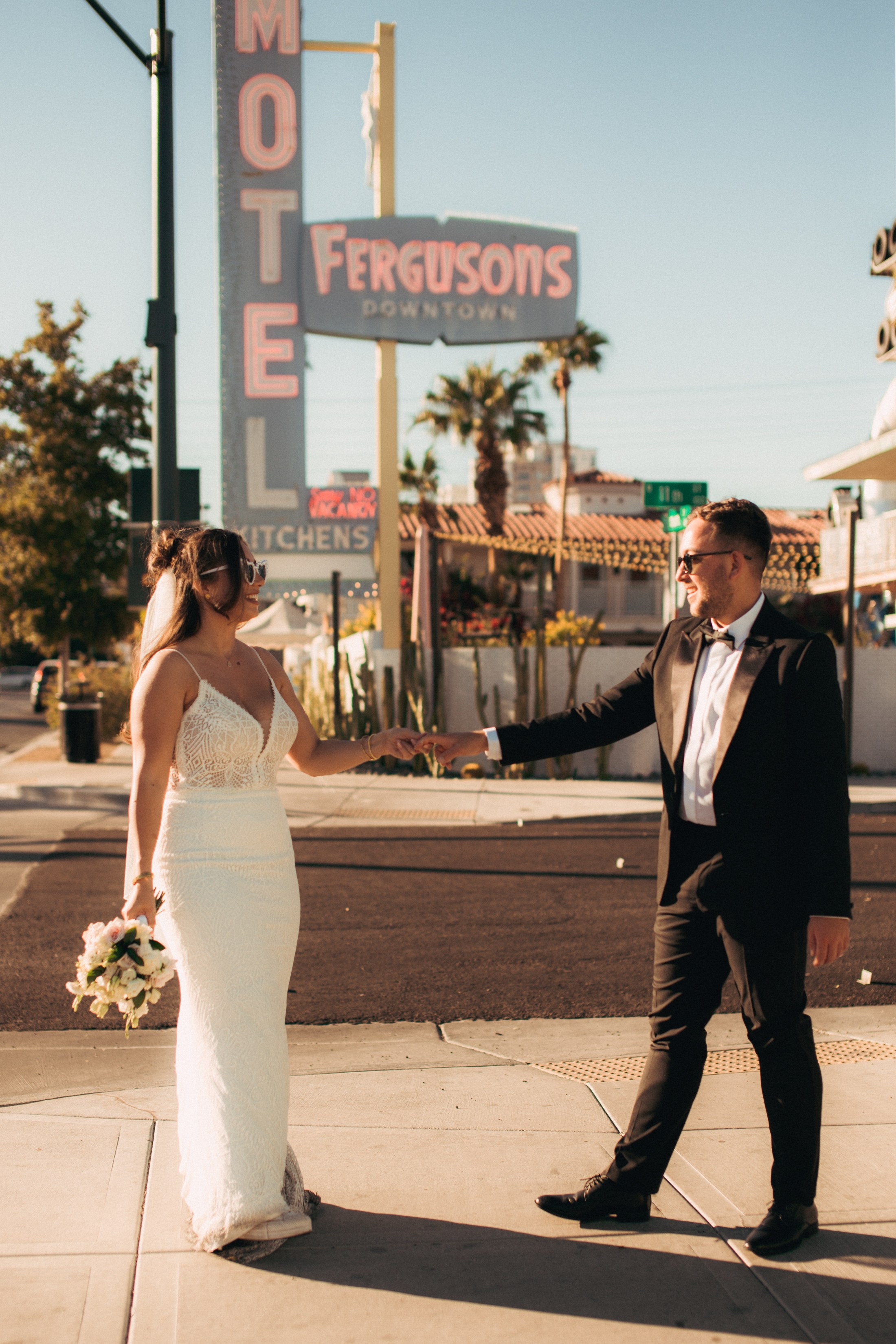 Georgia&Kyran. Wedding & elopement photographer Viktoriya Kravtsov. Las Vegas