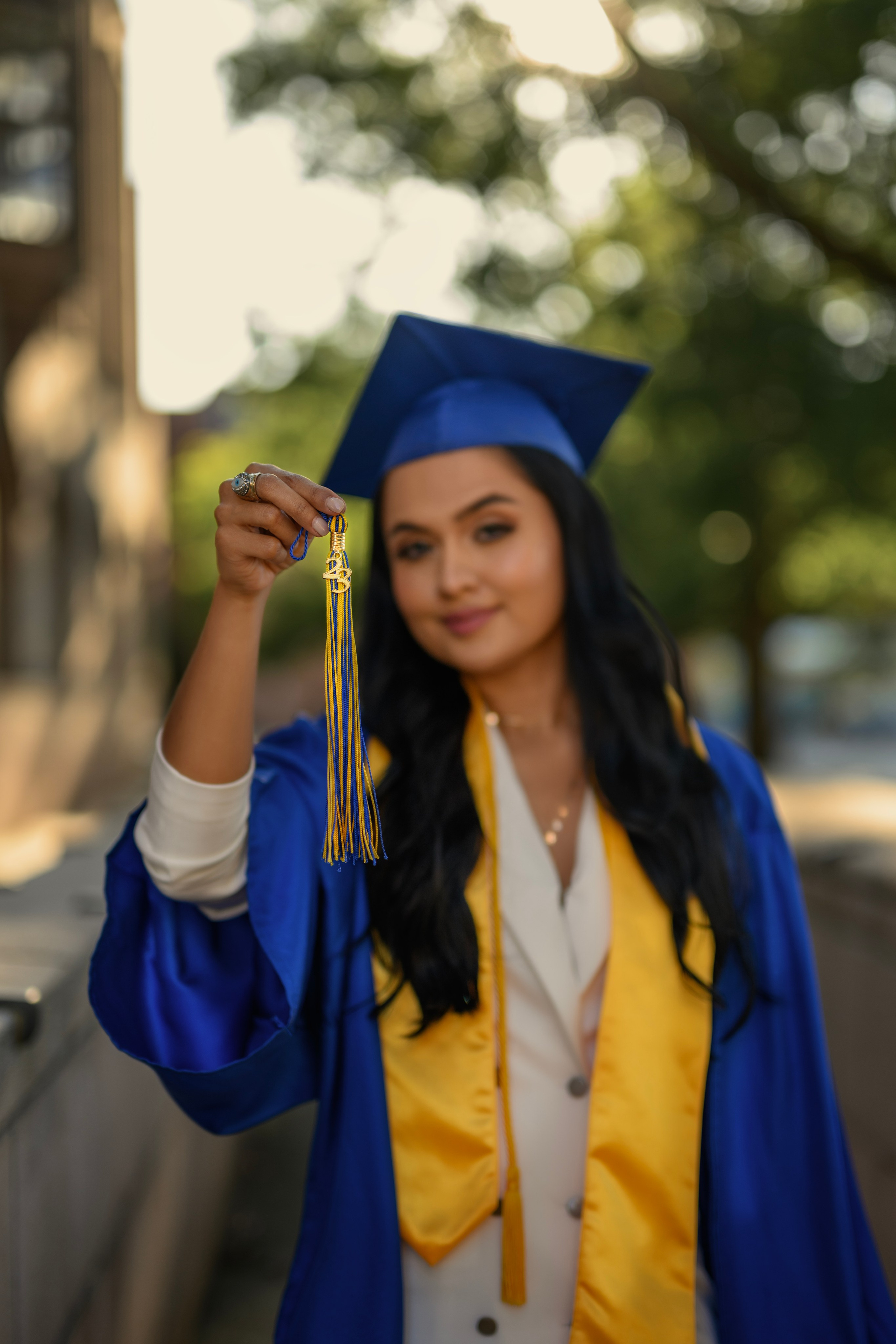 Alexandra, graduation. Wedding & family photography in Seattle area. Helen Michelle photographer