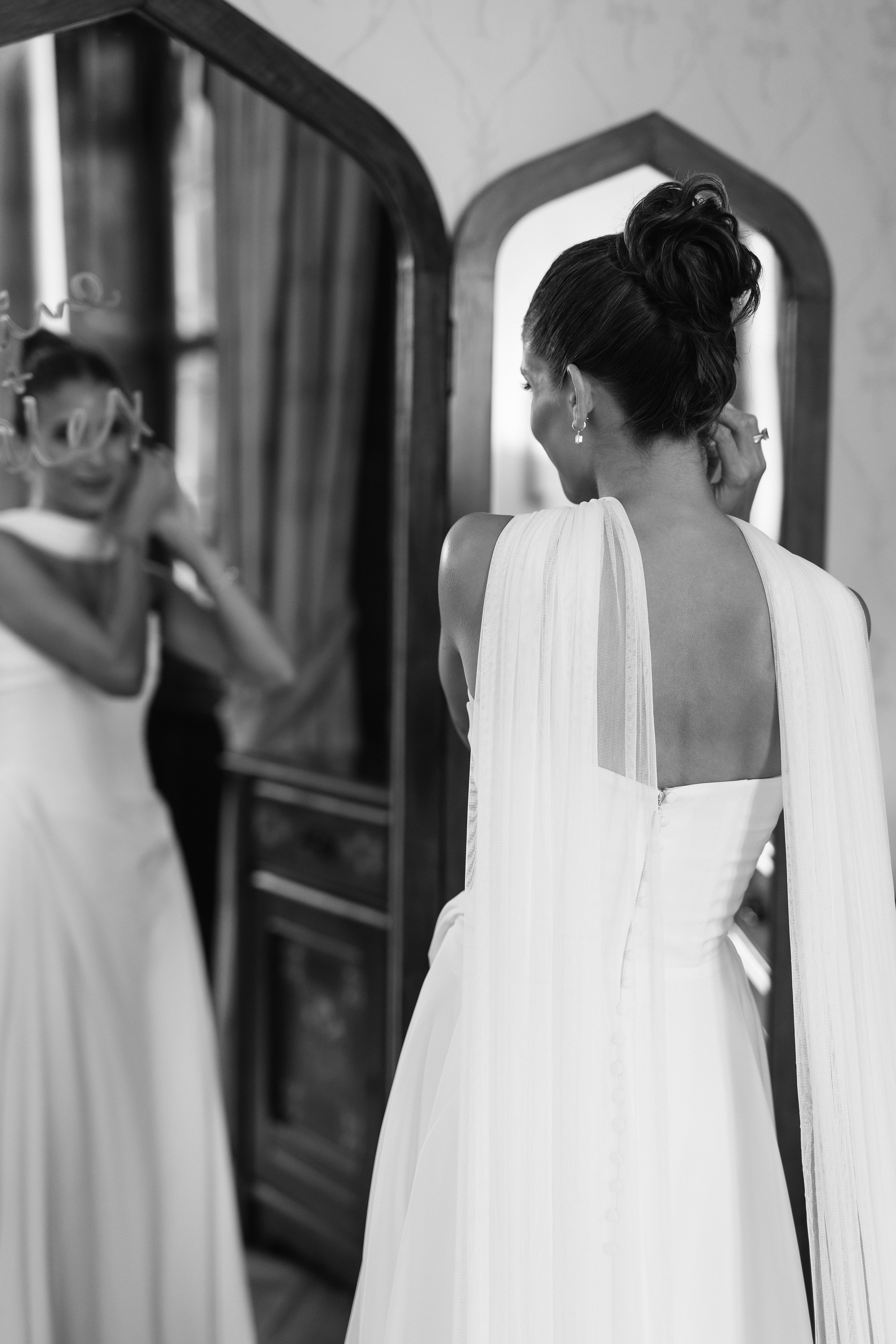 Wedding Photographer Lake Maggiore Como Italy. Wedding Photographer Rome Tuscany Como Sicily Puglia Amalfy Italy- Oksana Savenchuk
