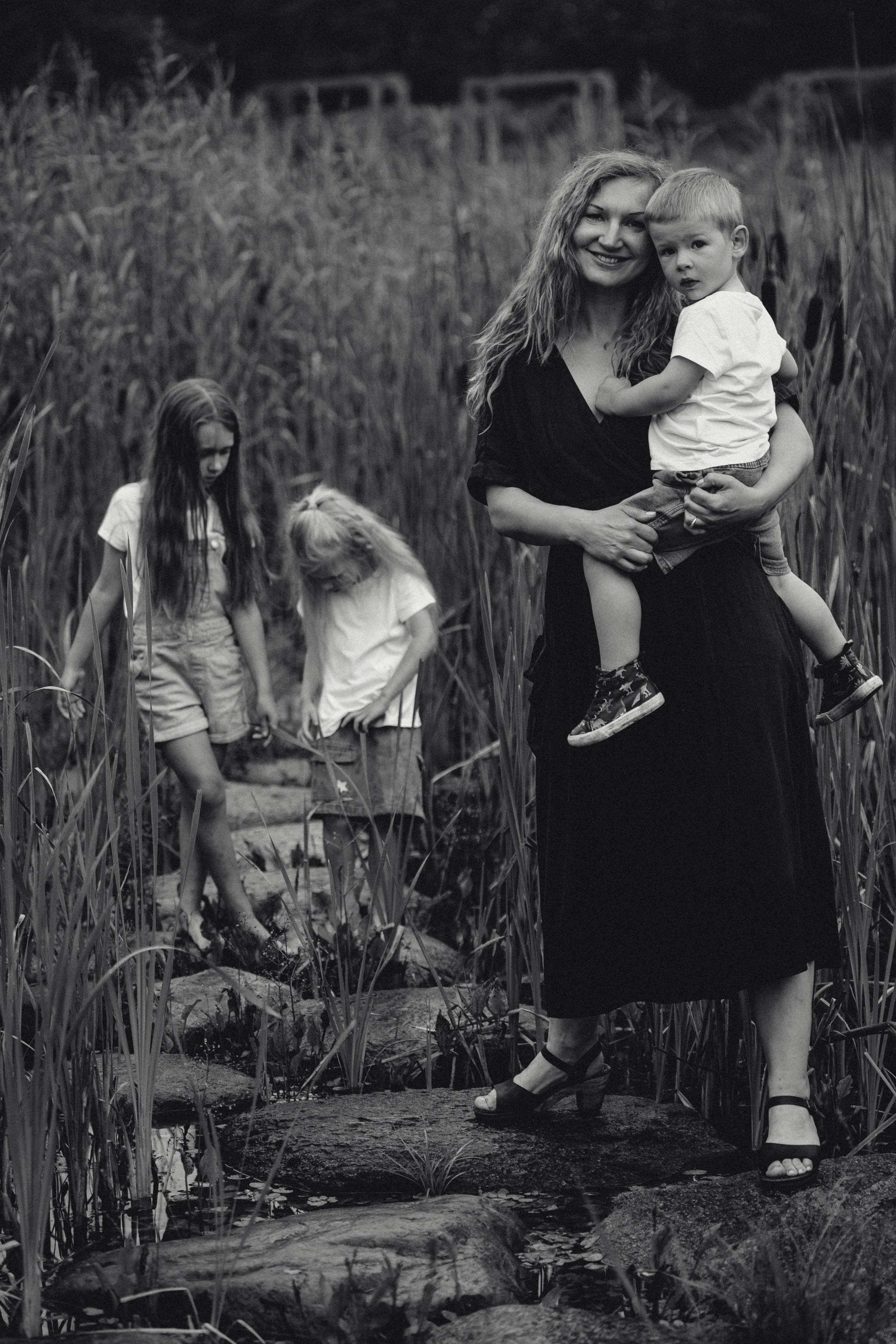 Happy rain. Sandra Garanca Portrait and event photographer