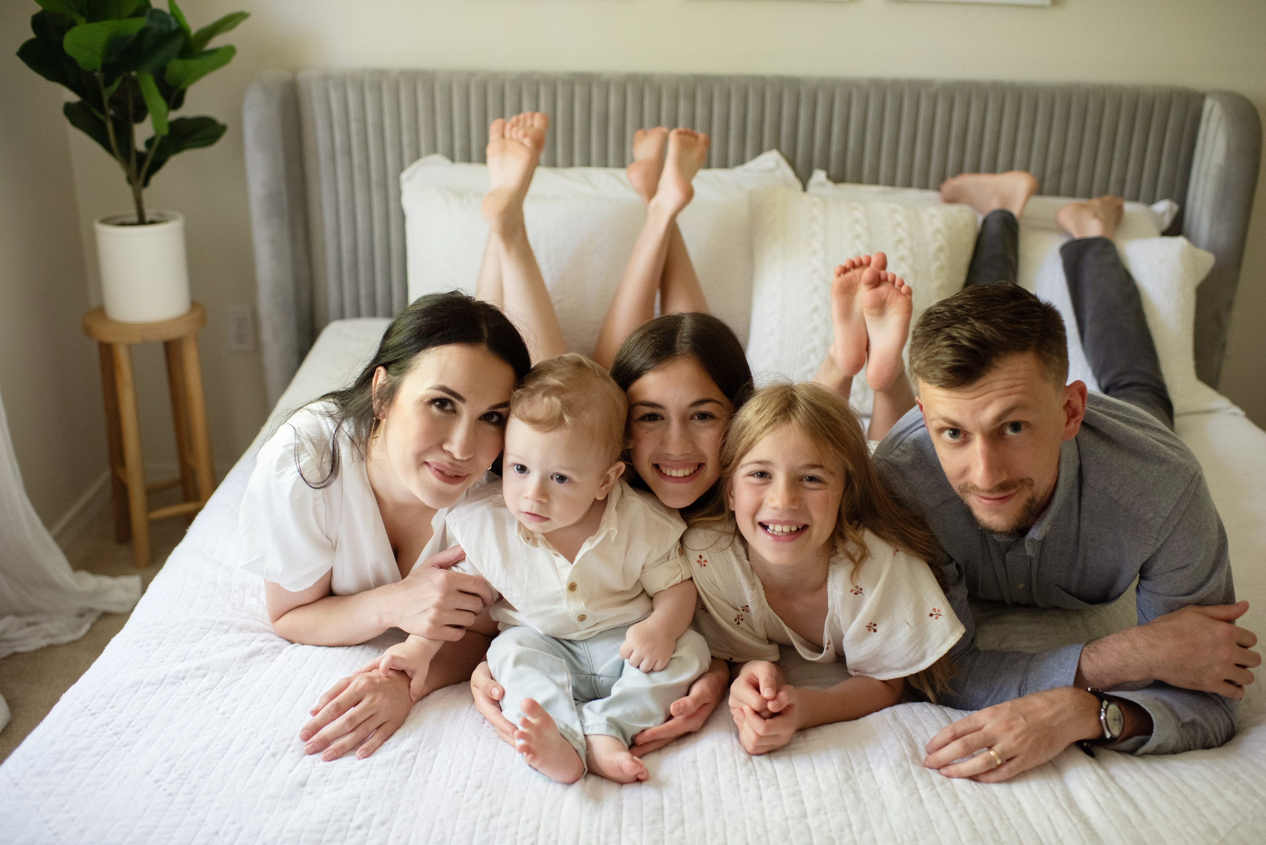 Lovely family. Newborn, pregnancy, family photographer in New Jersey