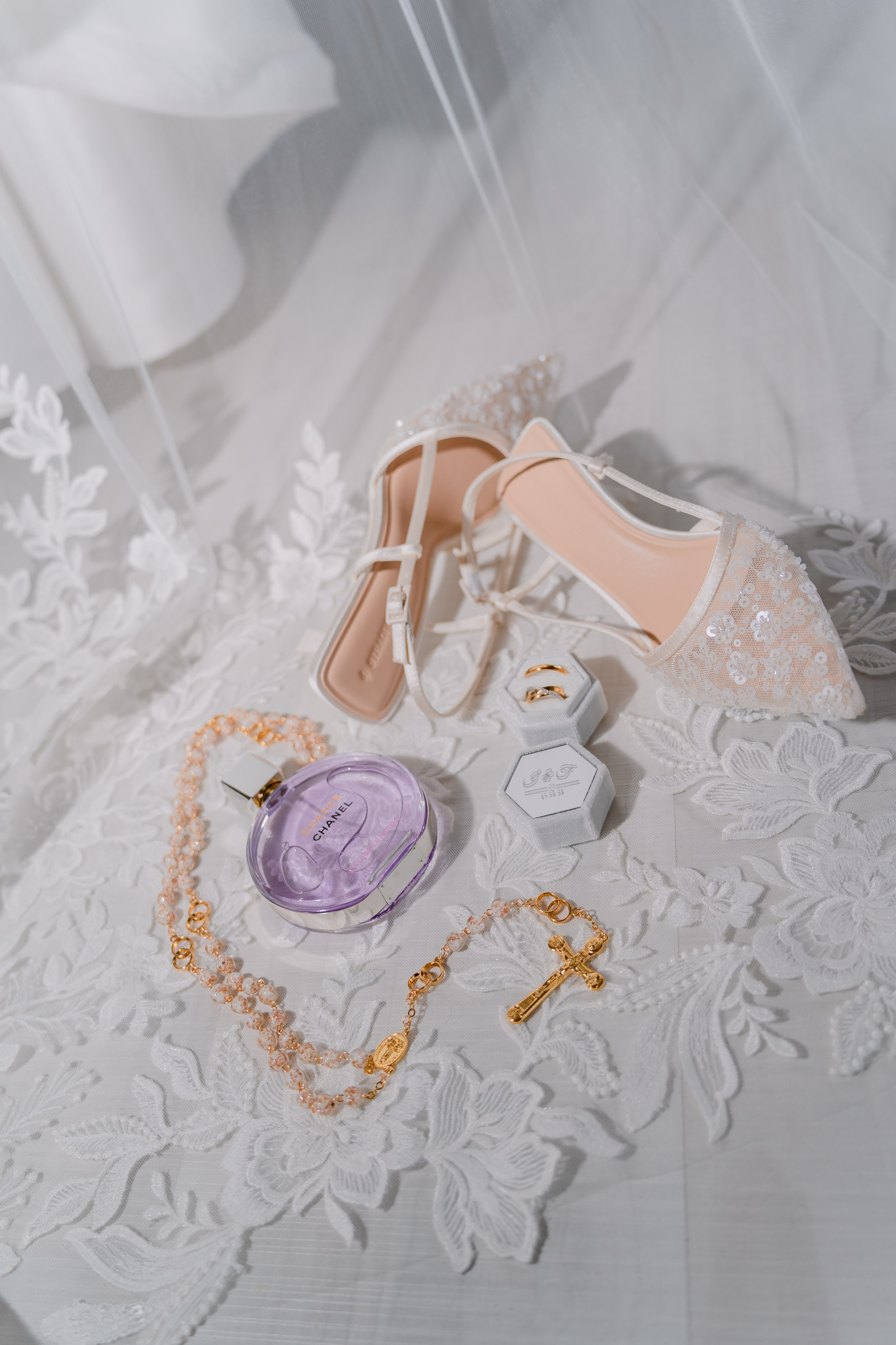 Isabel & Freskim — Switzerland. Wedding & destination wedding photographer in Porto, Portugal — Davi Valente | Lisbon, Douro Valley, Rome, Tuscany & Lake Como
