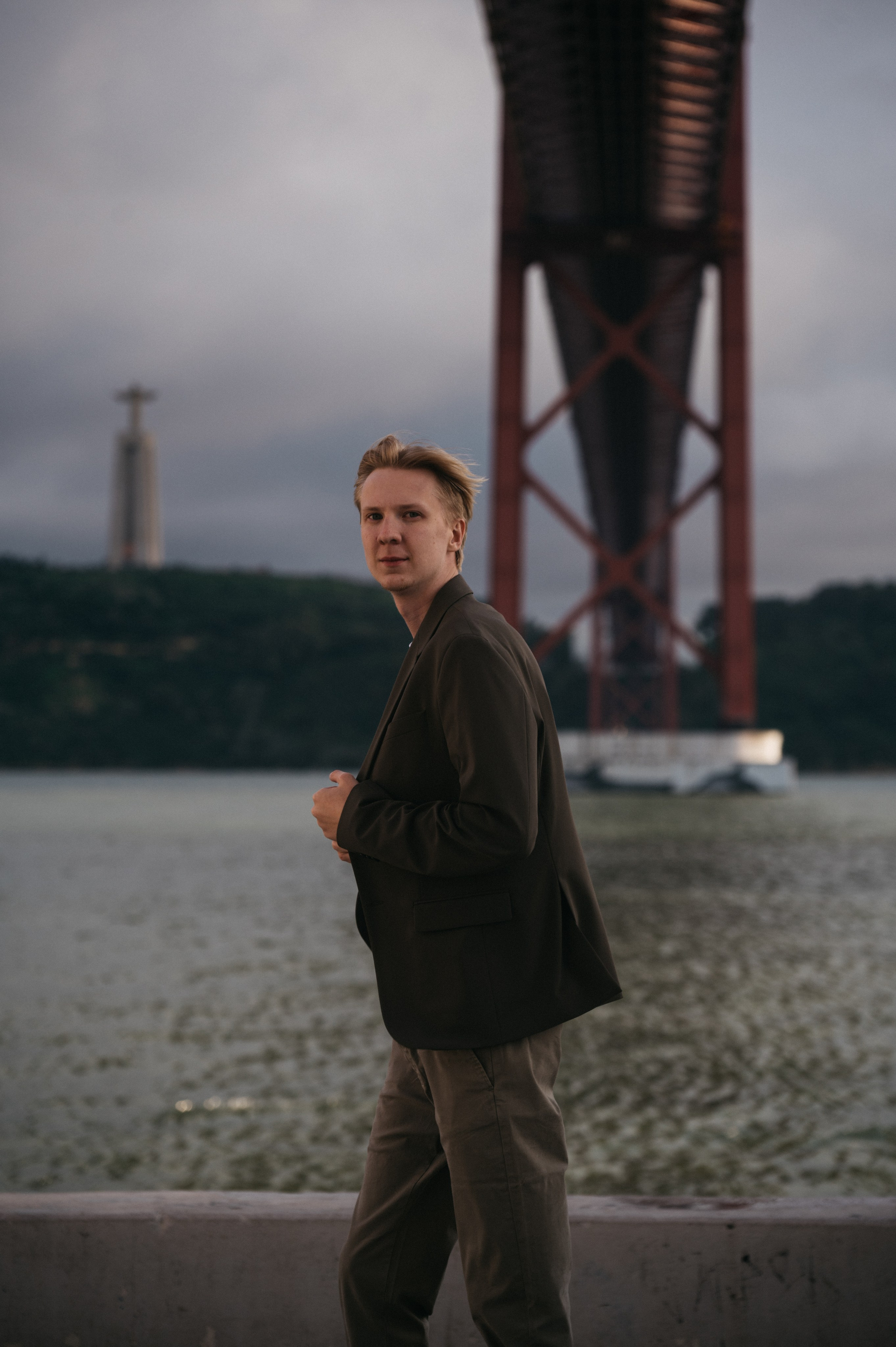 WINDY. Wedding and commercial photographer