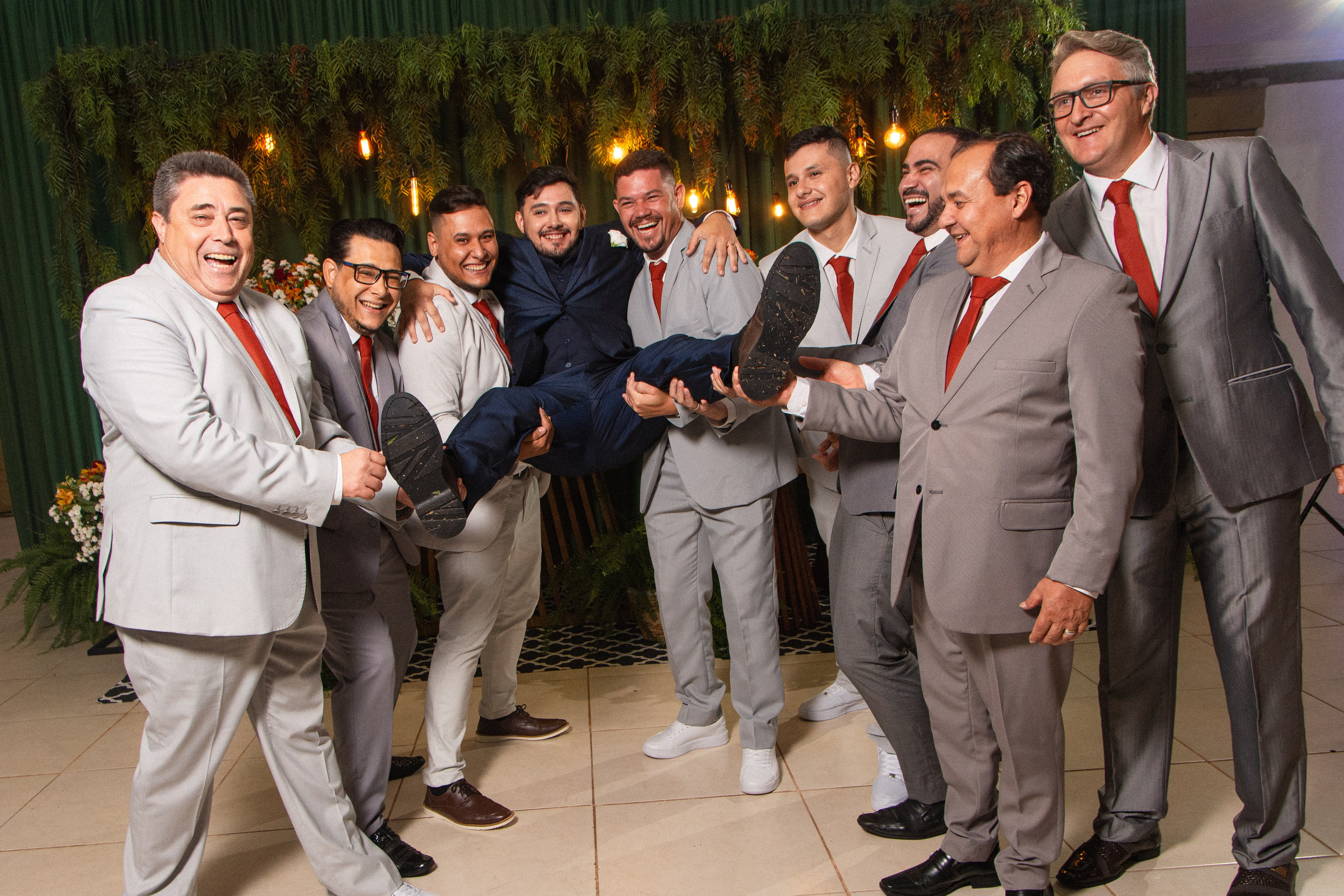 Casamento Ester & Leandro. RBK Produções | Foto e Vídeo | Irati-PR e região