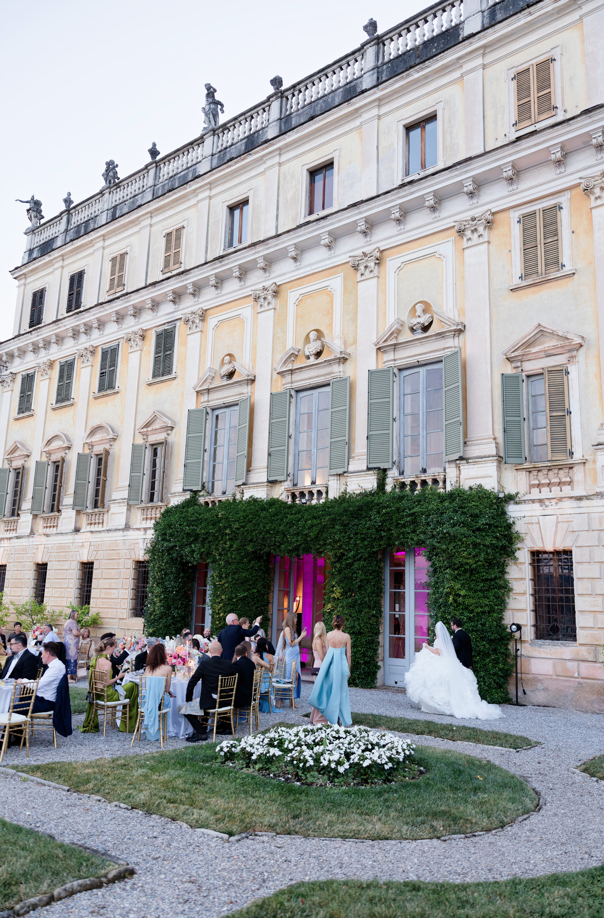 Wedding at Villa Bettoni on Lake Garda